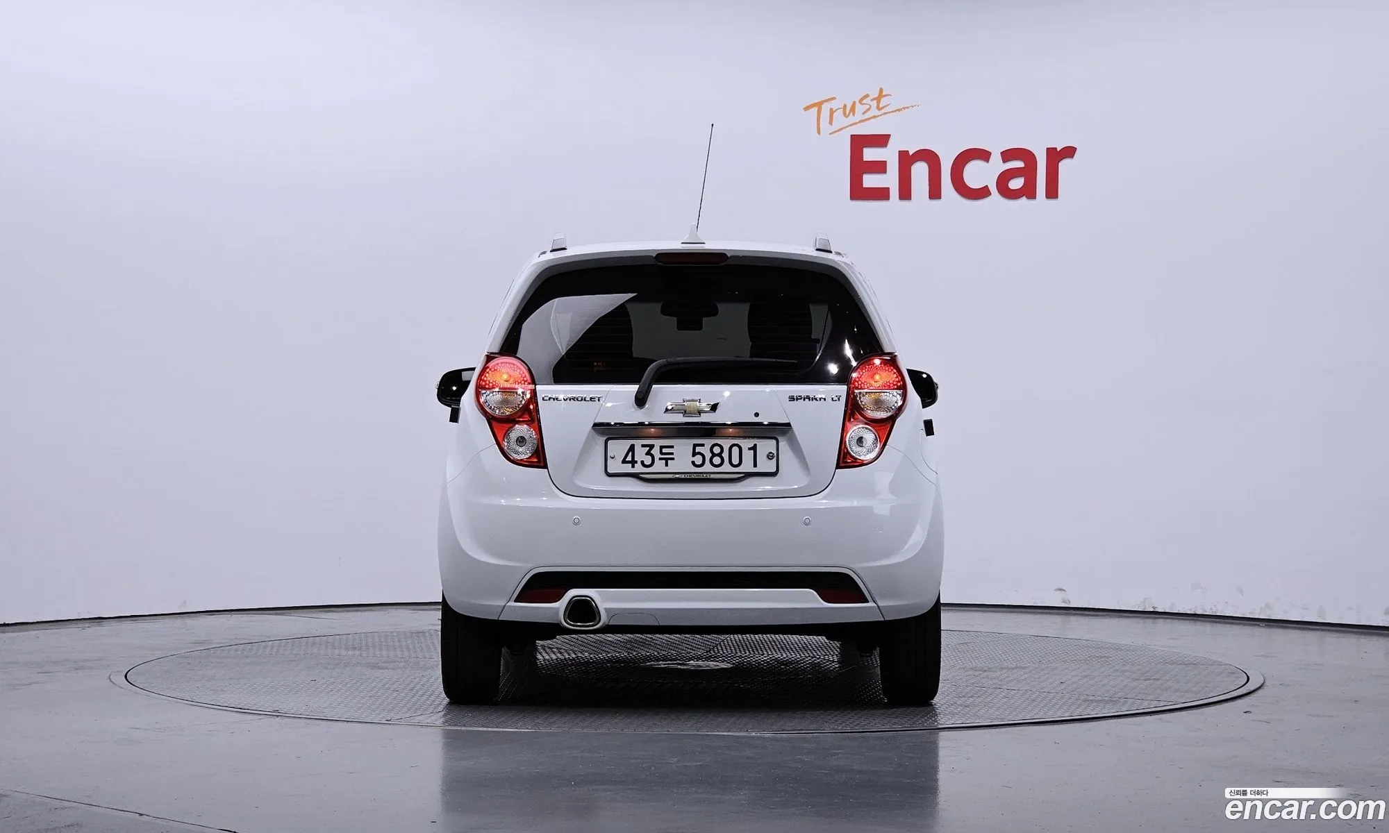 Chevrolet Spark Iii Lt 2014 - фотография 5883189