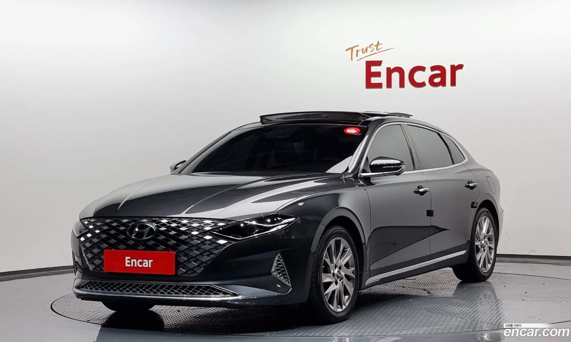 Hyundai Grandeur Vi Calligraphy 2021 - фотография 11612813