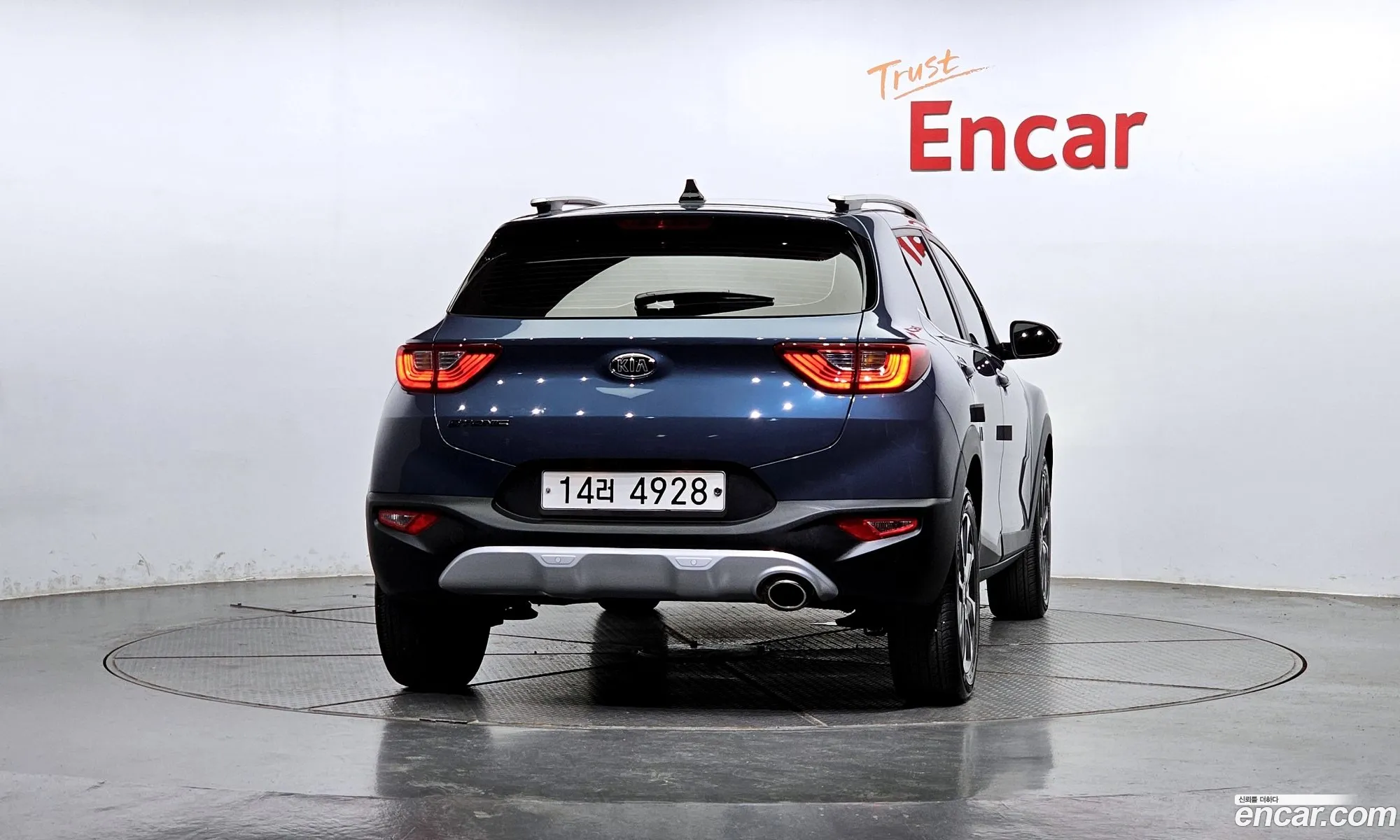 Kia Stonic Stonic 14 2019 - фотография 19298817
