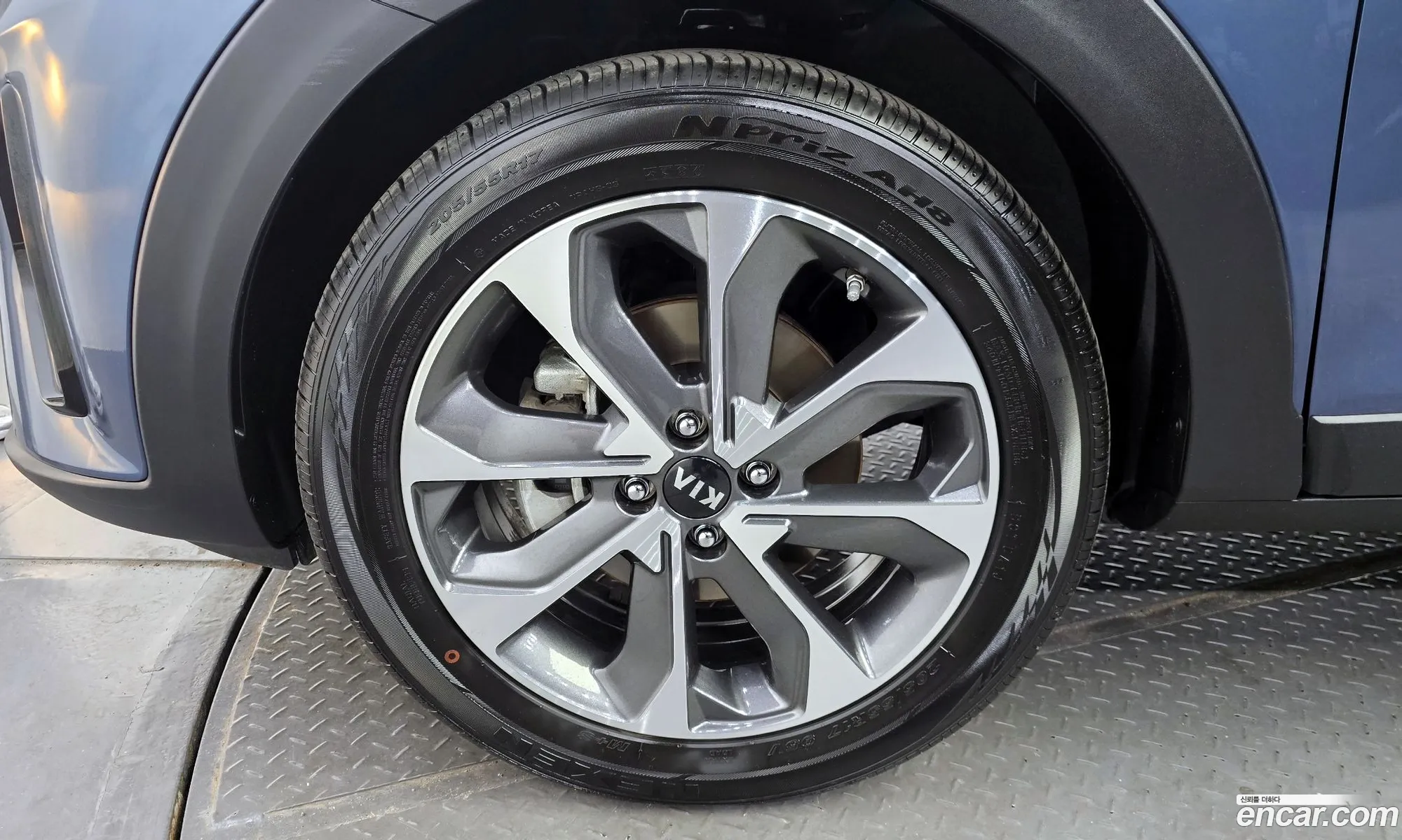Kia Stonic Stonic 14 2019 - фотография 19298818