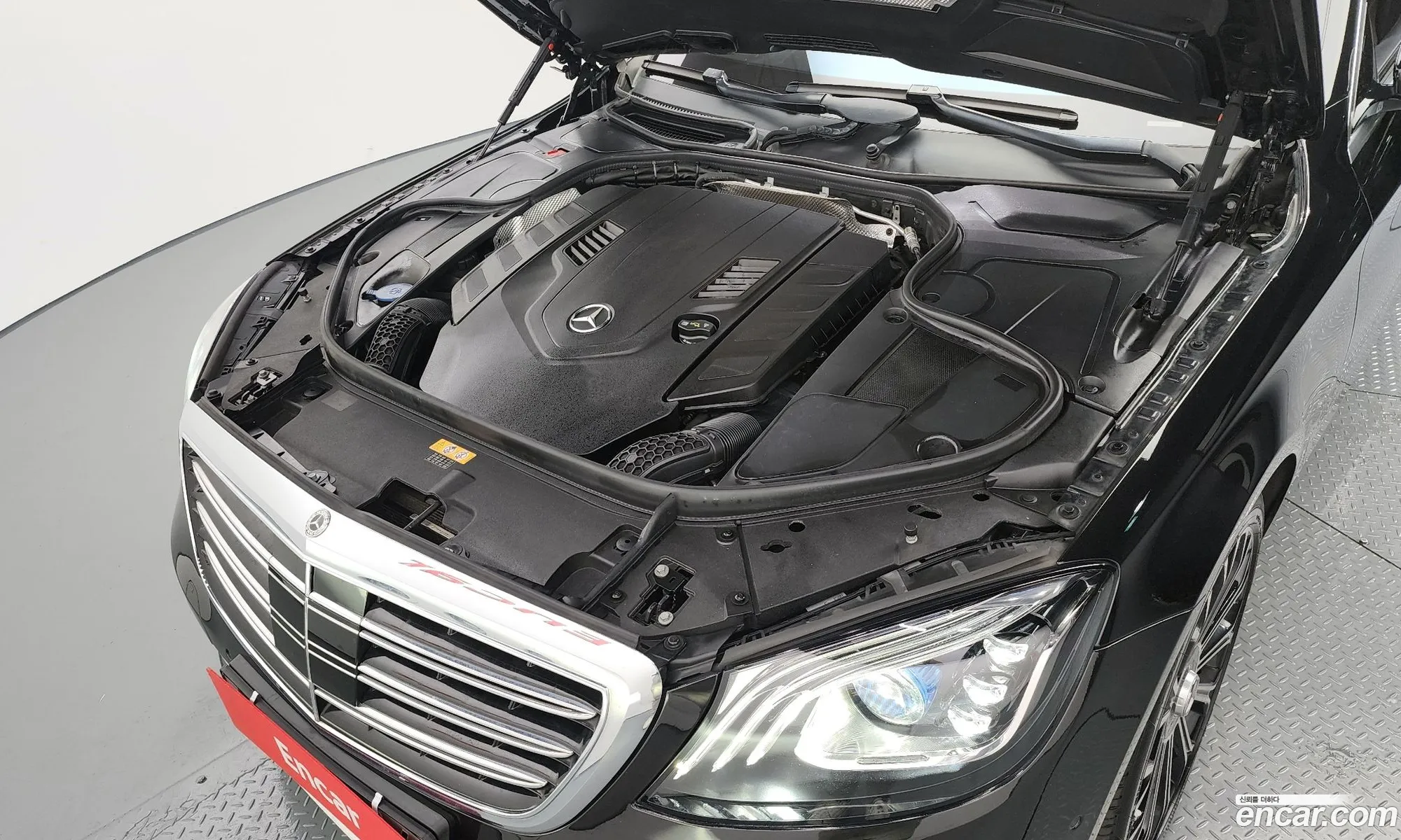 Mercedes-Benz S-Klasse Vi W222 C217 S560L 4Matic 2018 - фотография 12263398