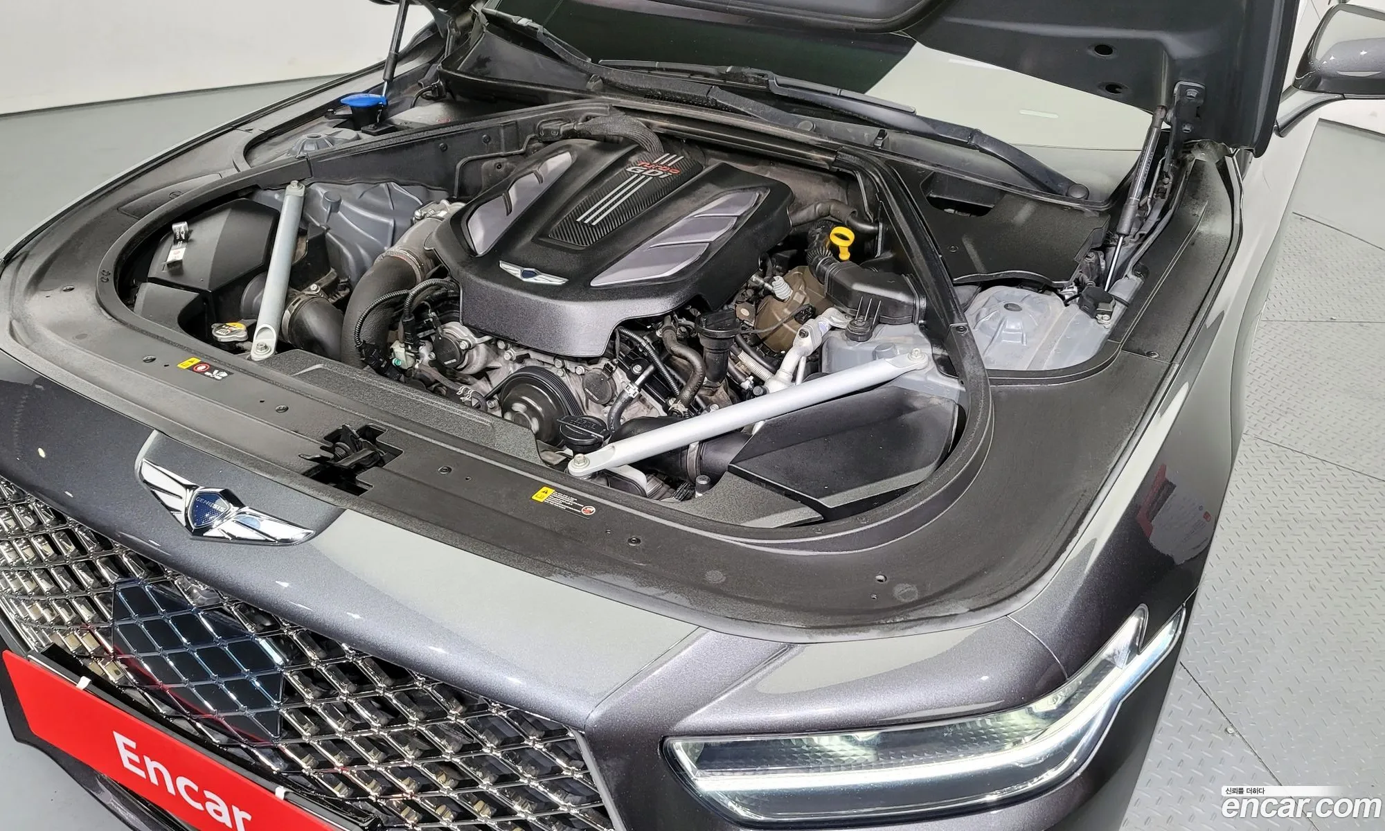 Genesis G90 I 33T Awd 2019 - фотография 13538411
