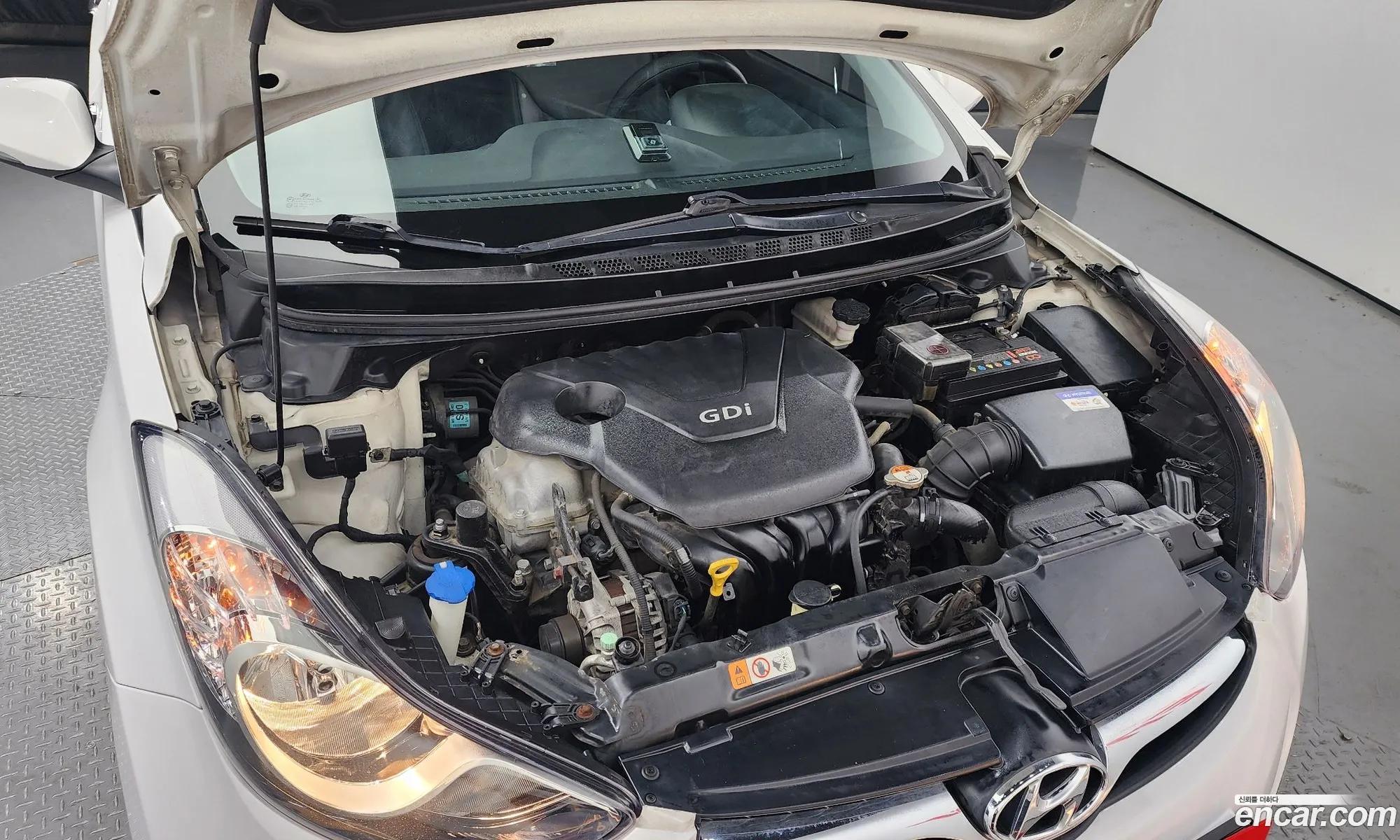 Hyundai Avante V M16 Gdi Premier 2012 - фотография 15985159