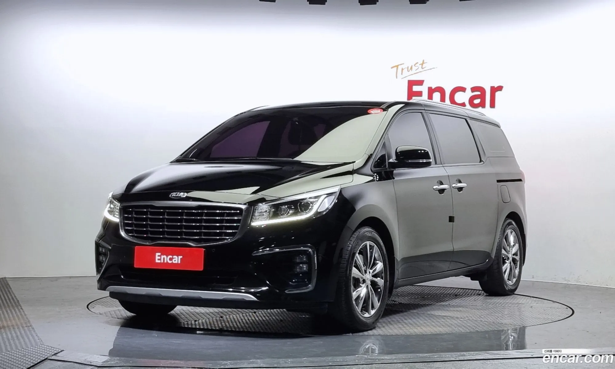Kia Carnival Iii 9-Seater Luxury 2019 - фотография 12486536