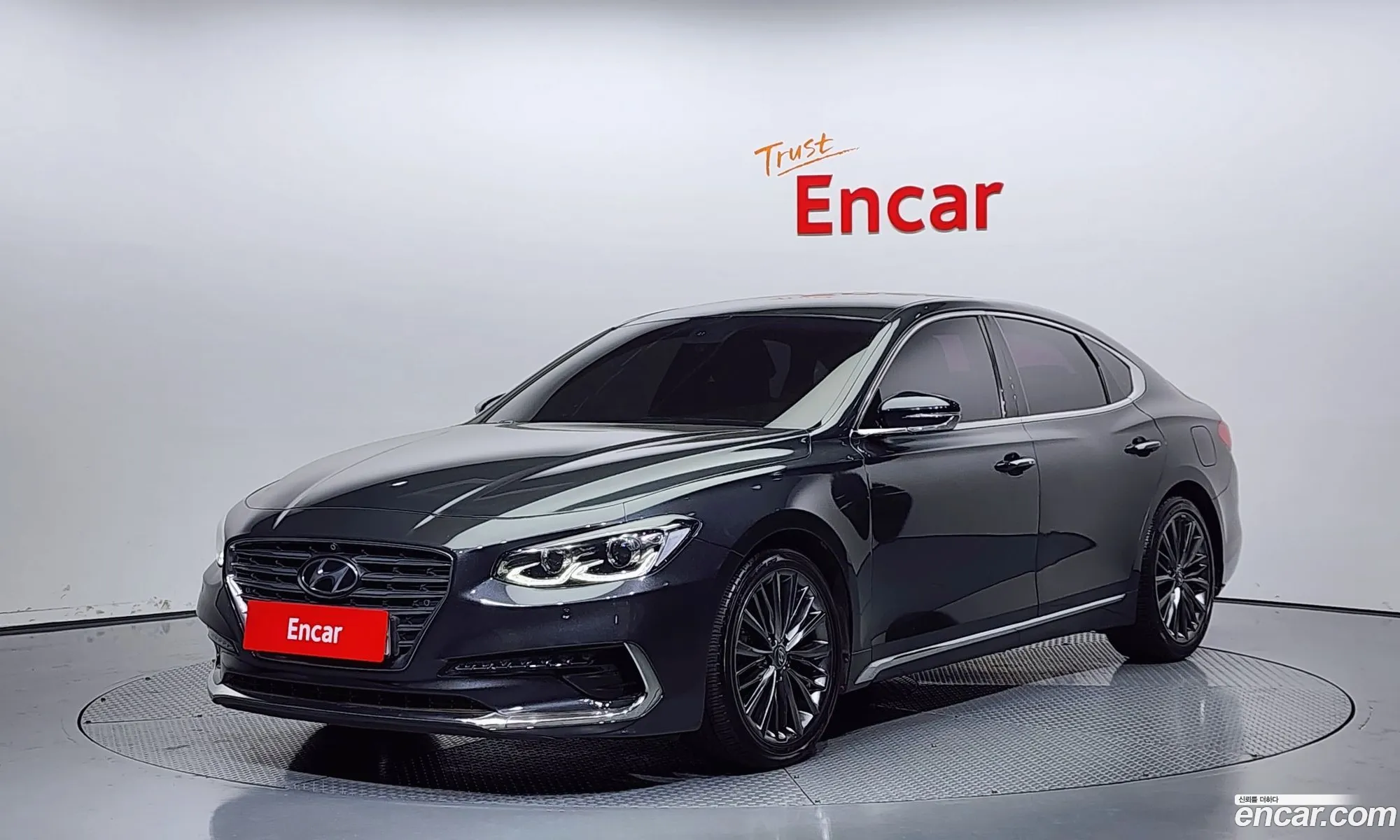 Hyundai Grandeur 24 Premium 2017 - фотография 12126154