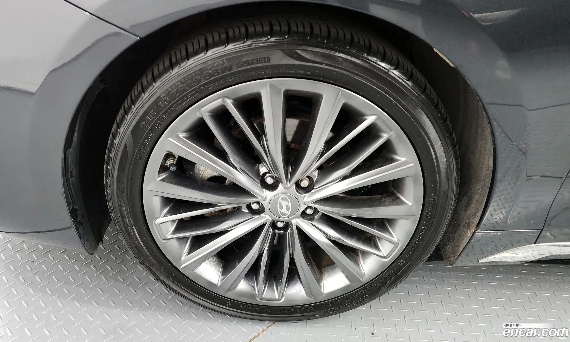 Hyundai Grandeur 24 Premium 2017 - фотография 12126158