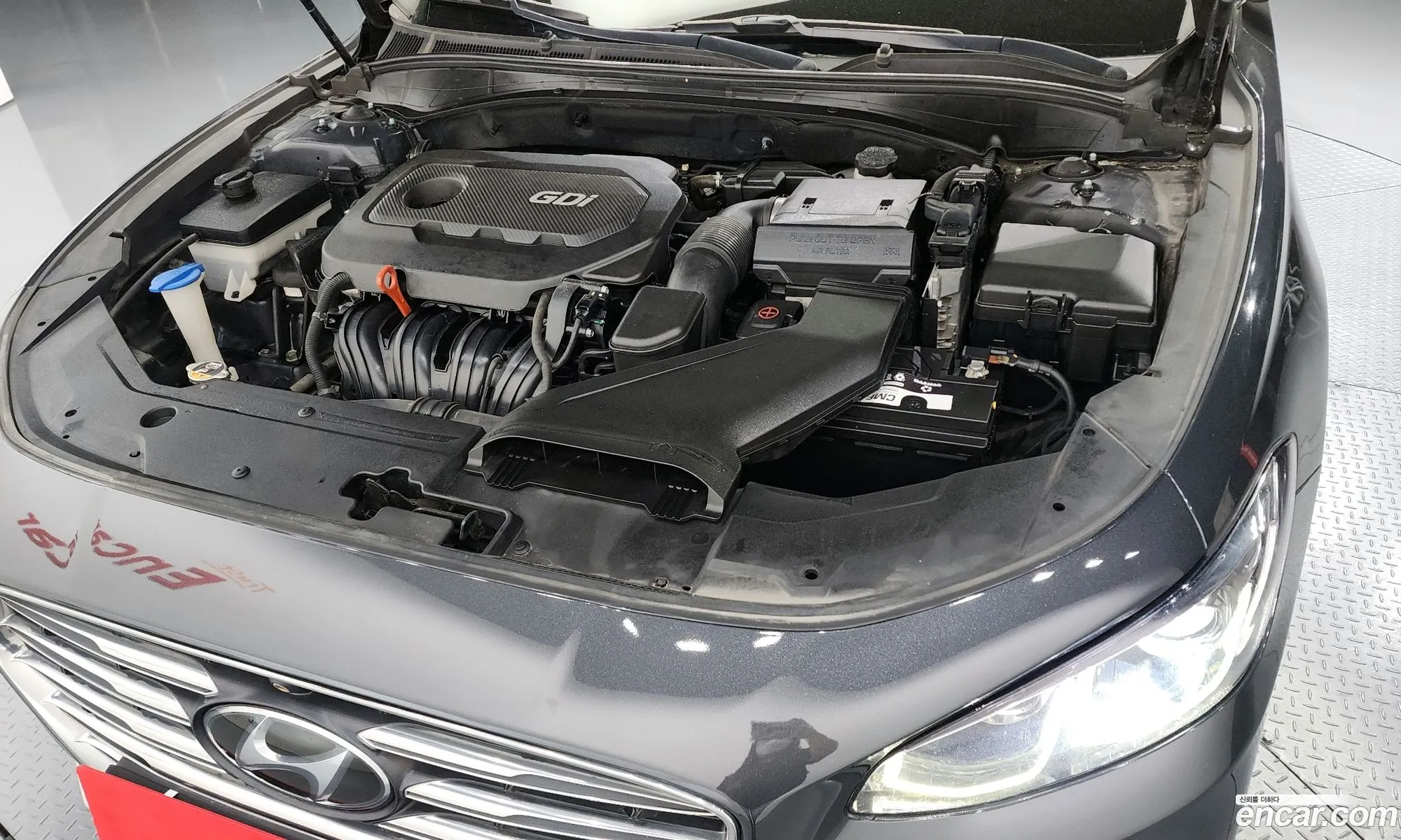 Hyundai Grandeur 24 Premium 2017 - фотография 12126159