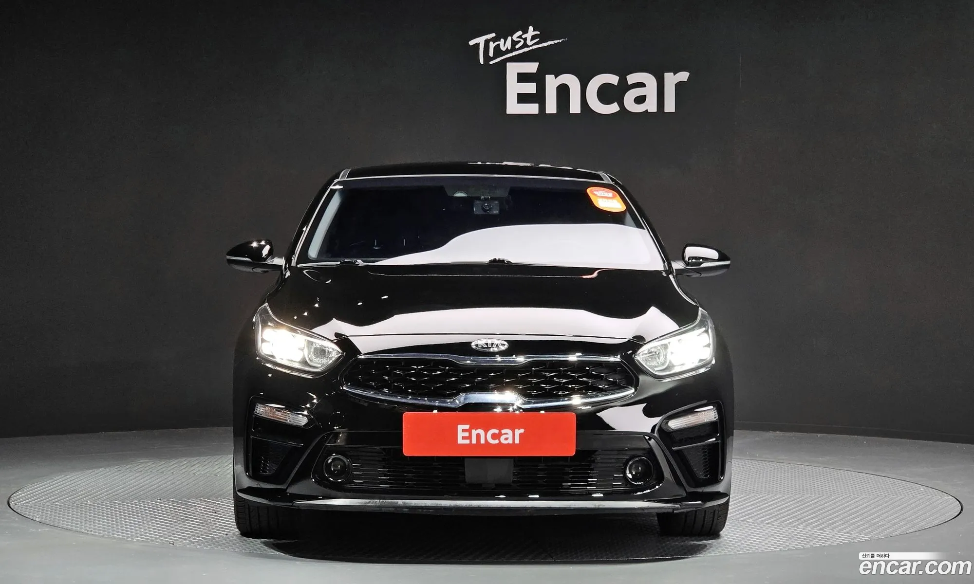 Kia K3 Luxury 2019 - фотография 19913117