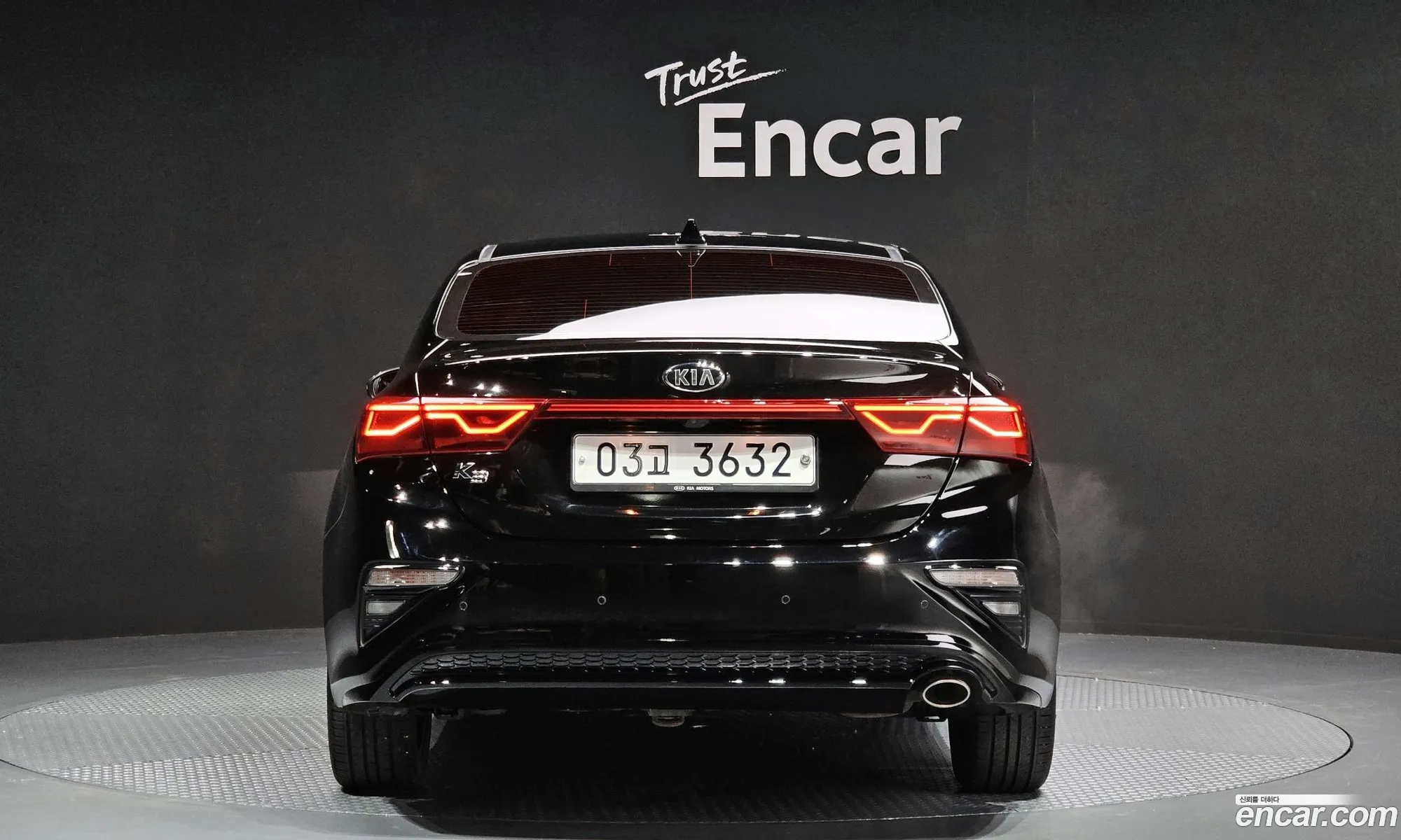 Kia K3 Luxury 2019 - фотография 19913119