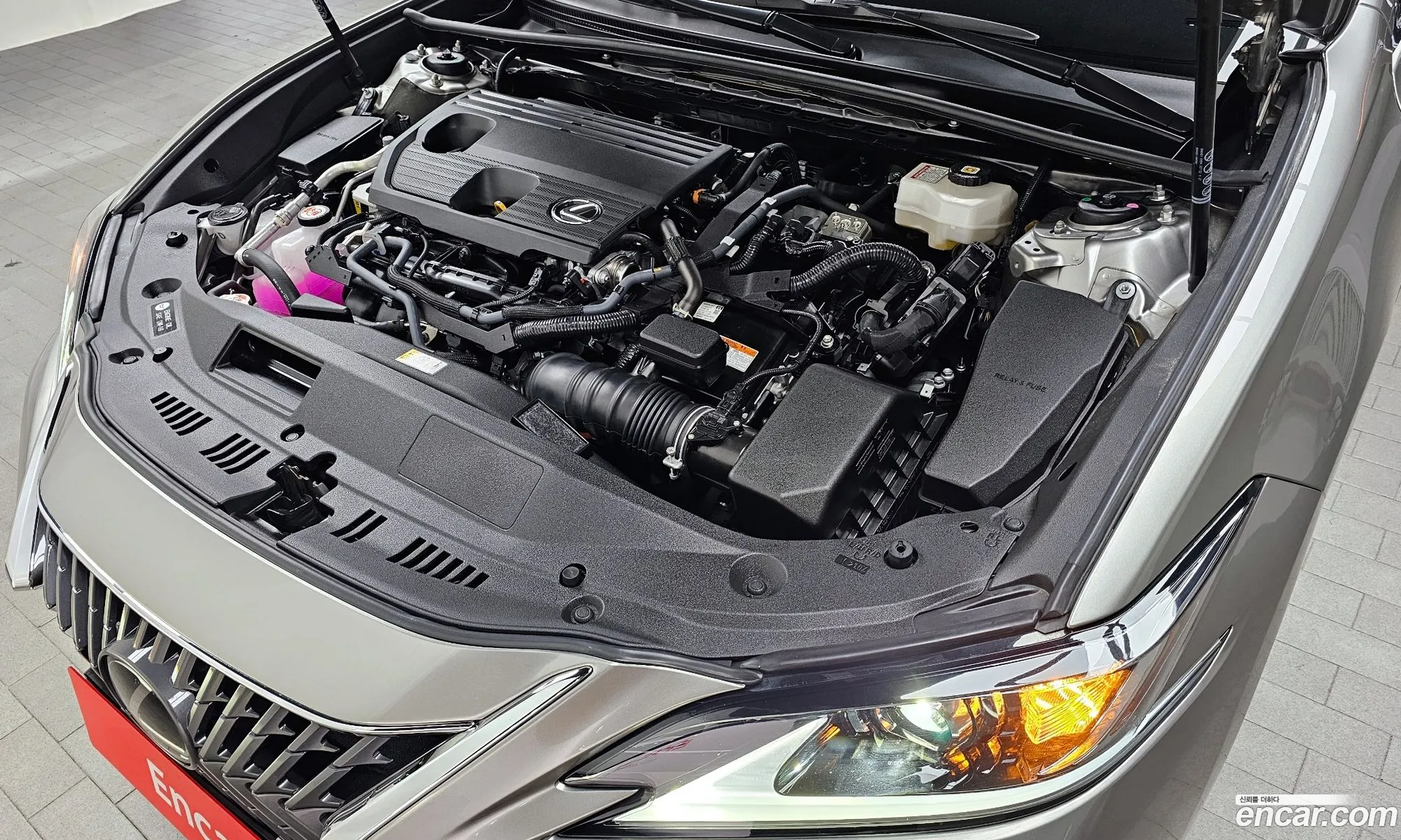 Lexus Es Luxury Plus 2023 - фотография 14727659