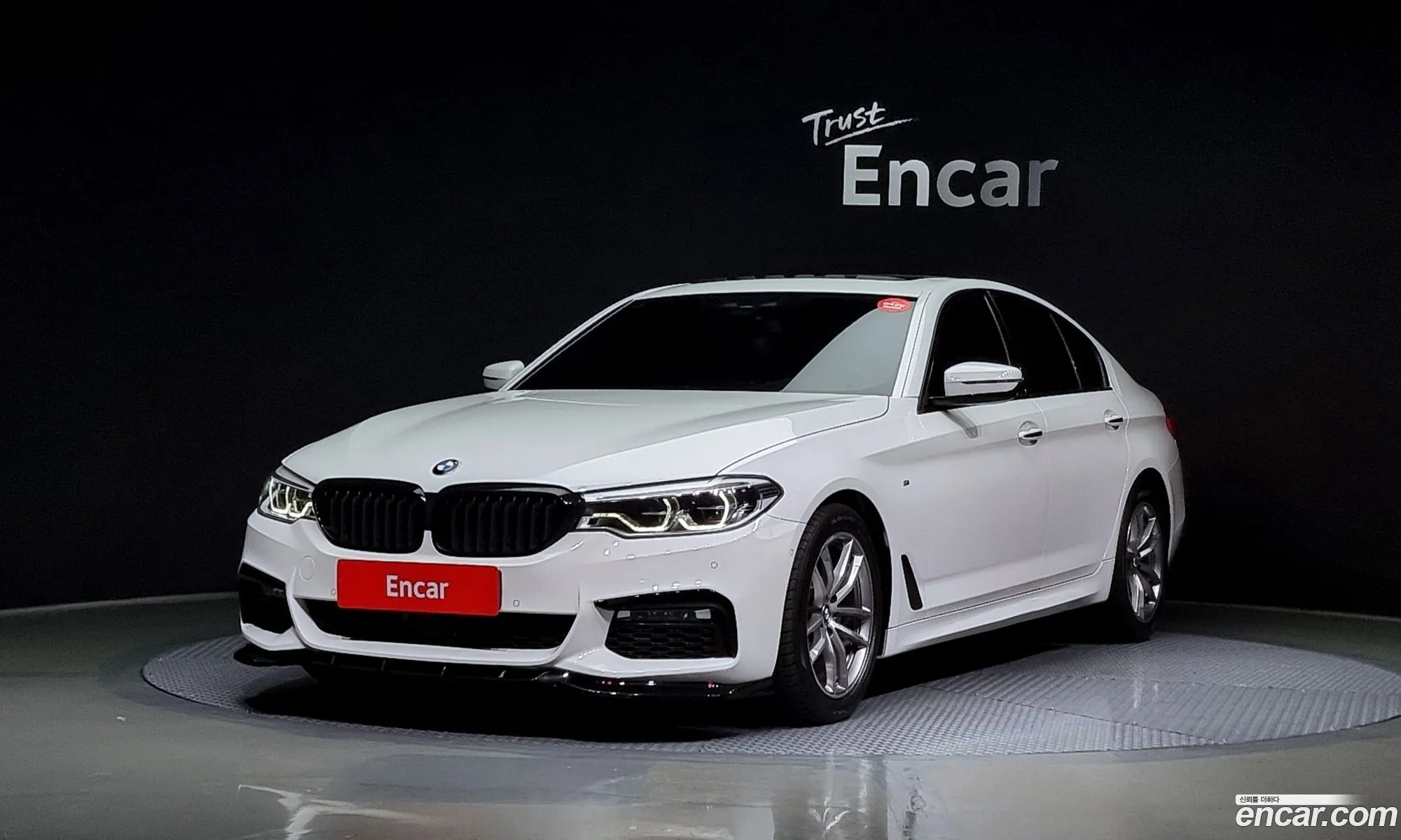 BMW 5Er 520D M Sports 2017 - фотография 17108393