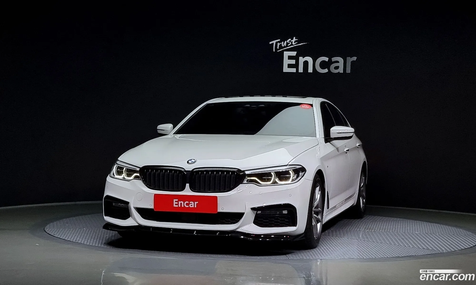 BMW 5Er 520D M Sports 2017 - фотография 17108395