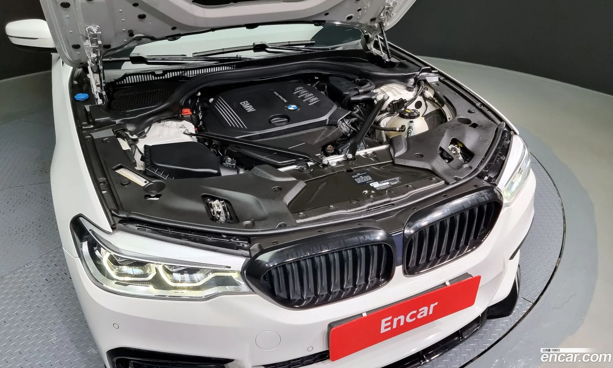 BMW 5Er 520D M Sports 2017 - фотография 17108398