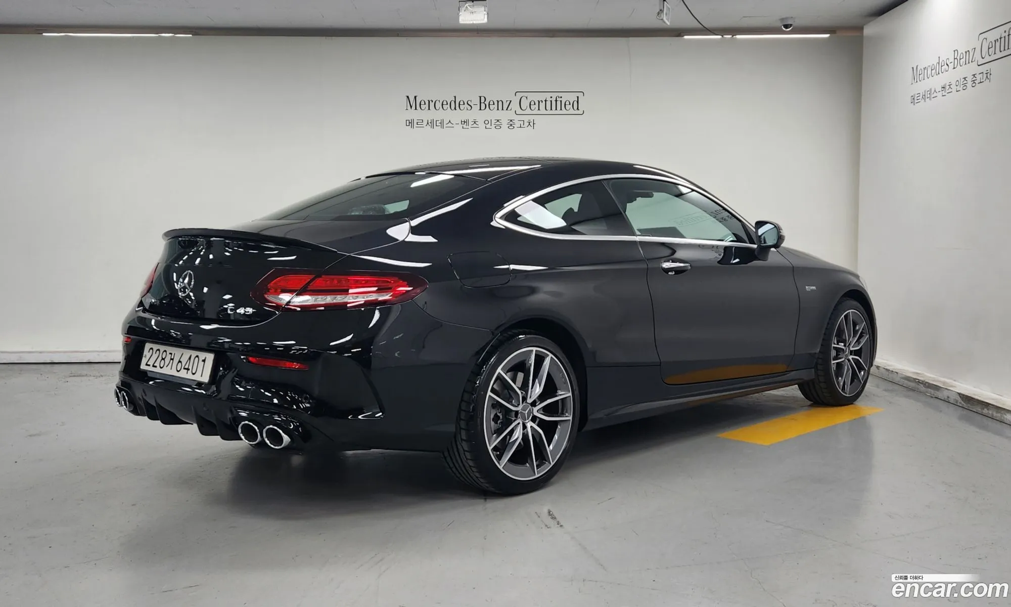 Mercedes-Benz C-Klasse C43 Amg 4Matic Coupe 2023 - фотография 13624043