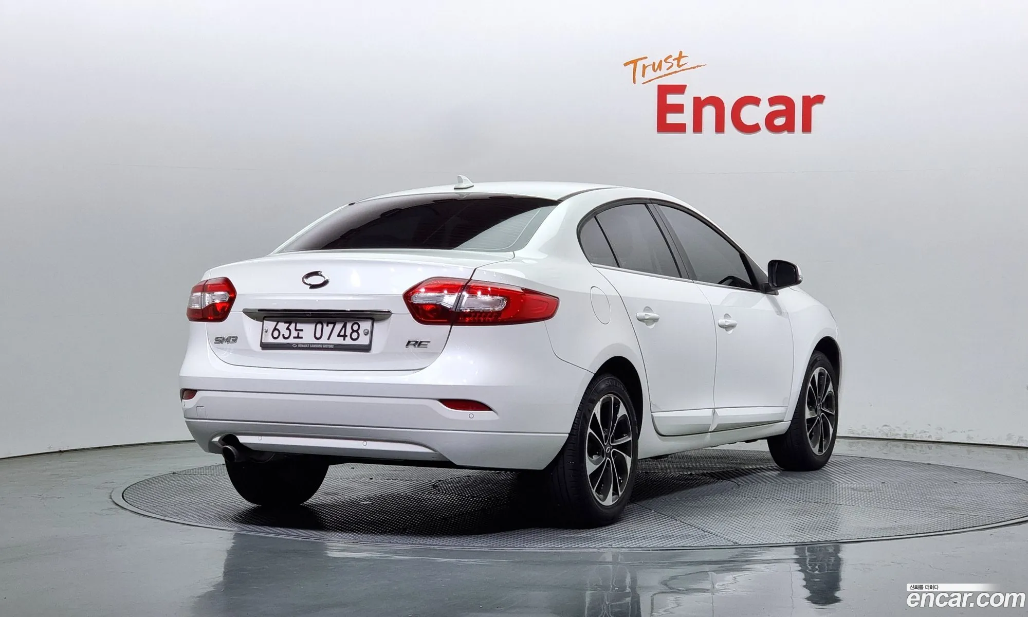Renault Samsung Sm3 Re 2016 - фотография 11259047