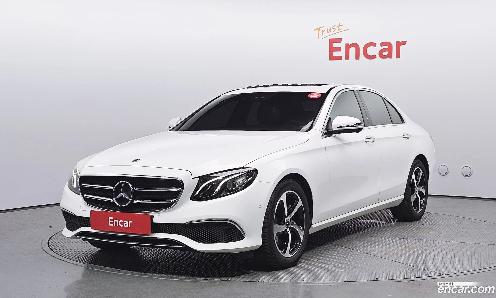 Mercedes-Benz E-Klasse V W213 S213 C238 E250 Avantgarde 2020 - фотография 12498535