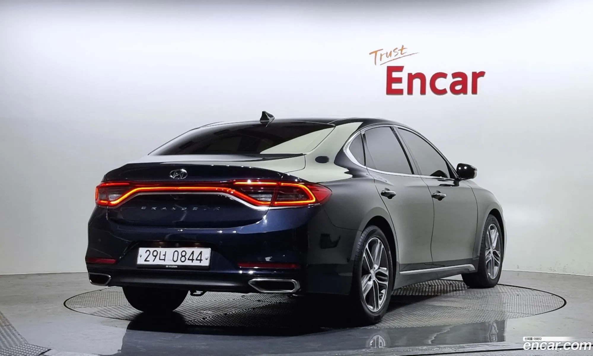 Hyundai Grandeur Vi 24 Premium 2018 - фотография 12263300