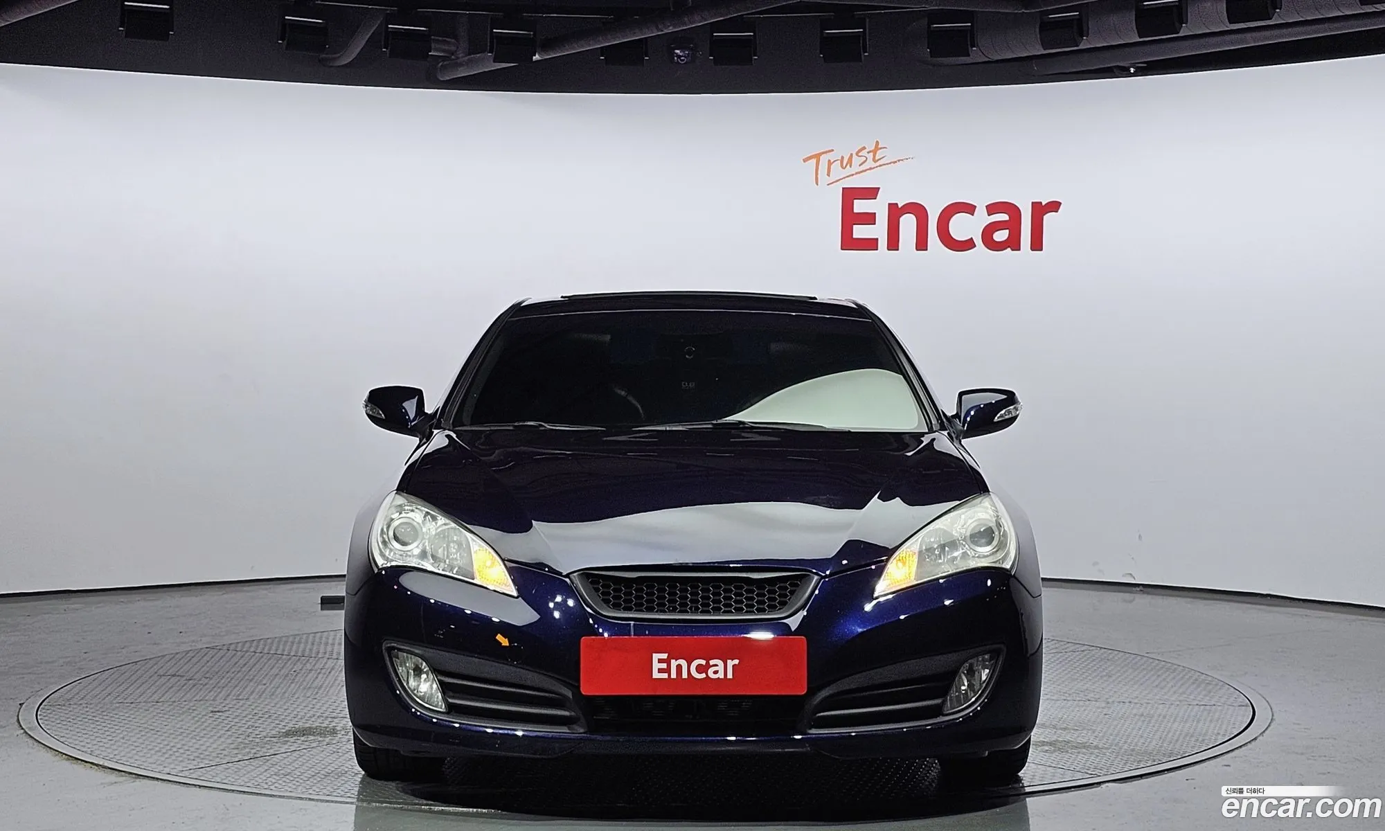 Hyundai Genesis I 380Gt-P 2011 - фотография 12371828