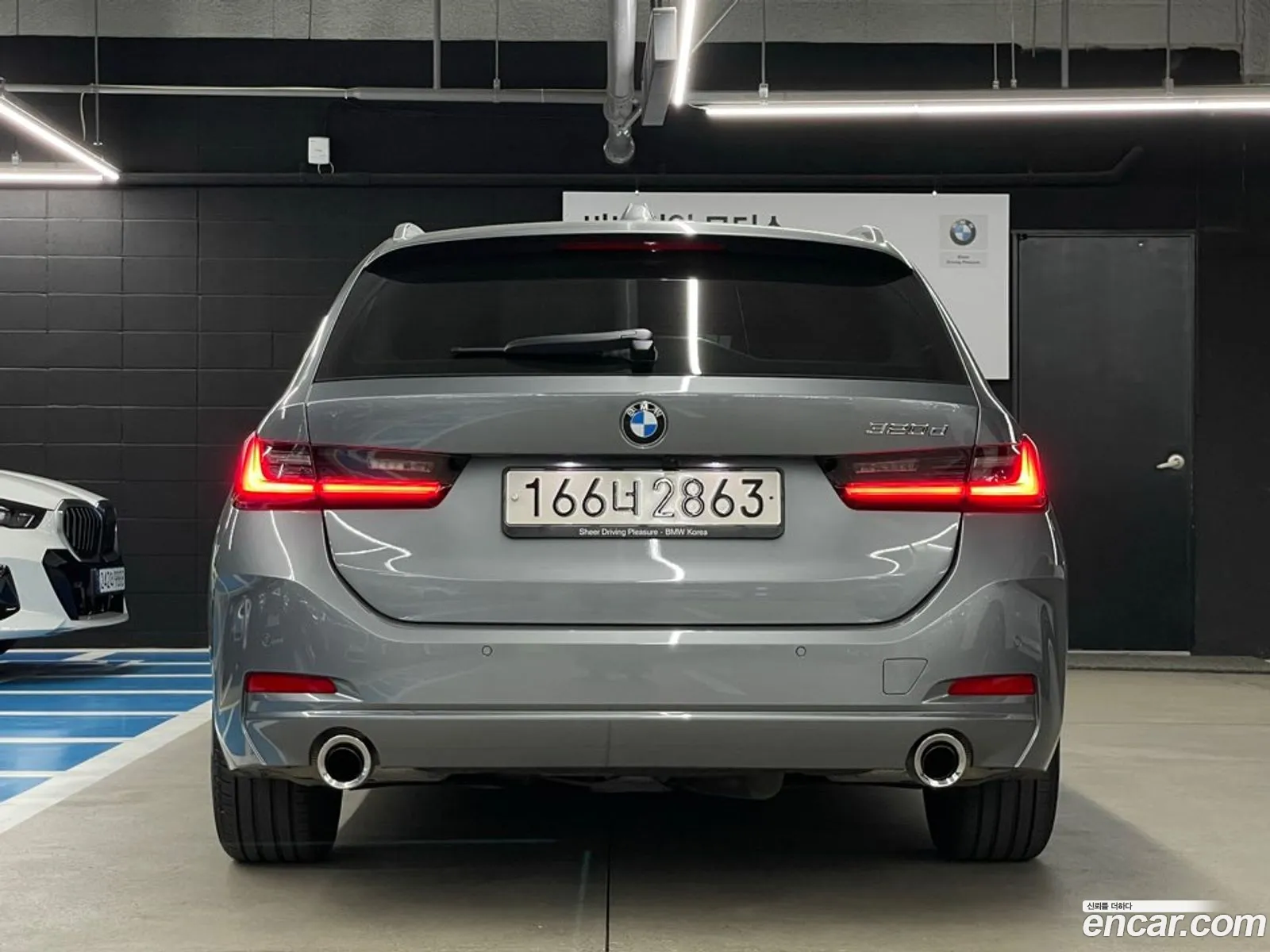 BMW 3Er 320D Touring 2023 - фотография 18528070