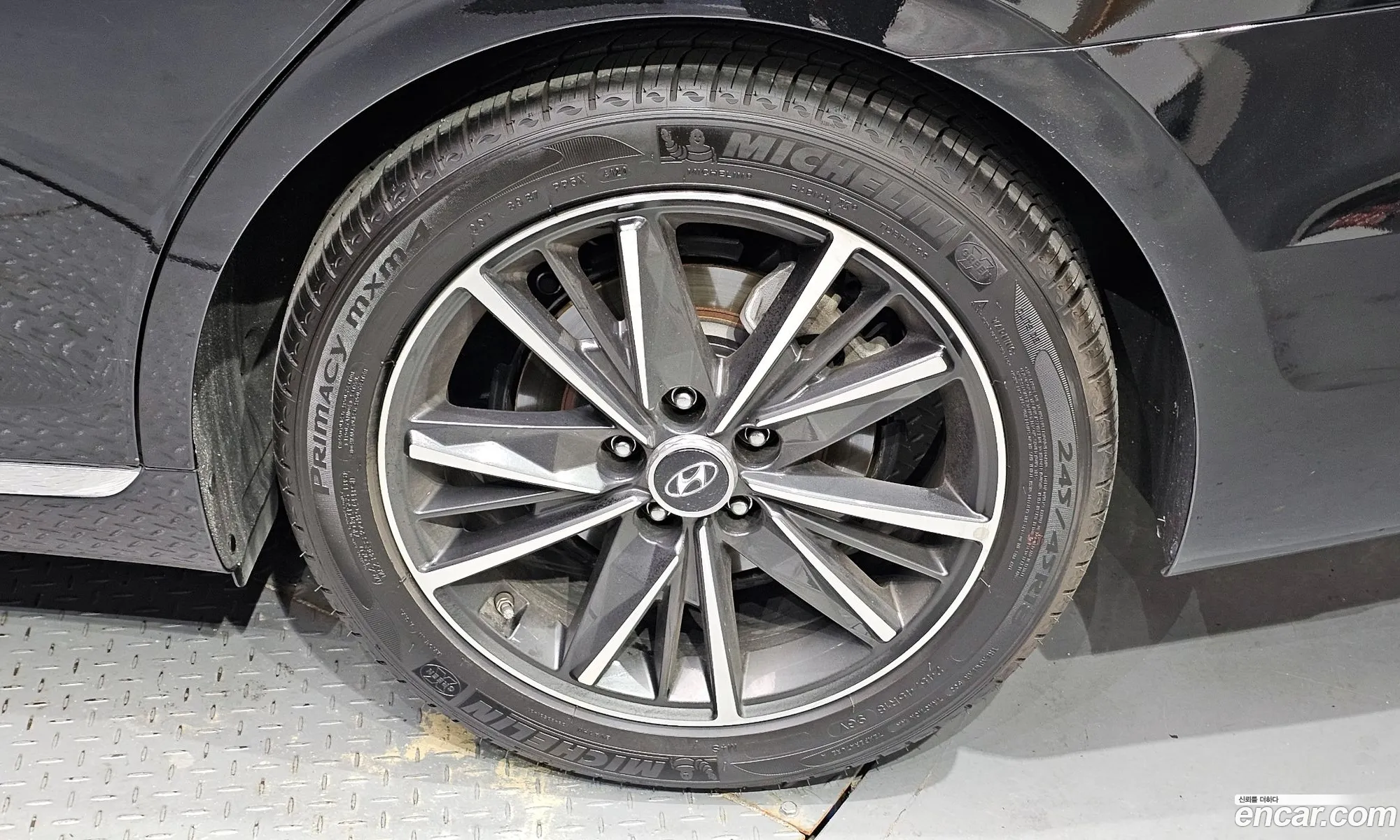 Hyundai Grandeur Vi 25 2021 - фотография 11462590