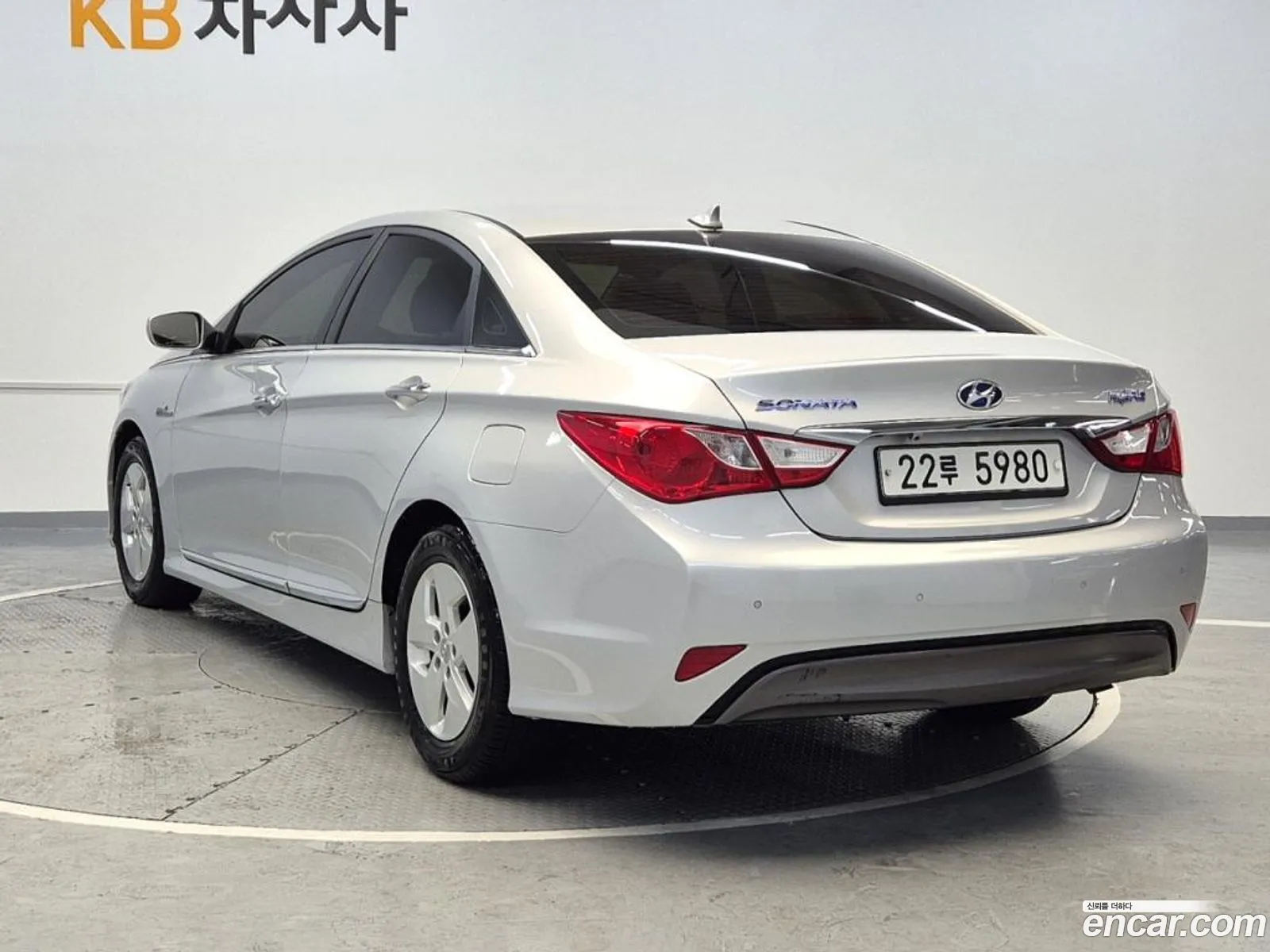 Hyundai Sonata 20 2012 - фотография 13594355
