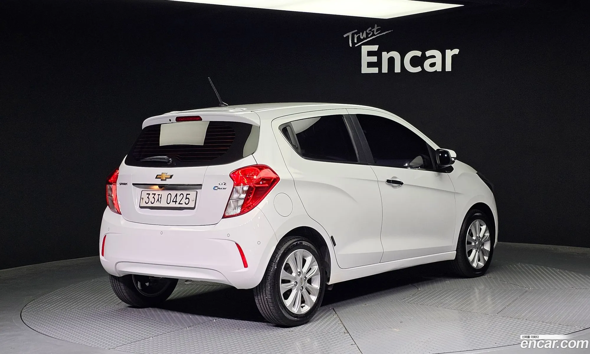Chevrolet Spark Iv Ltz 2017 - фотография 4652329