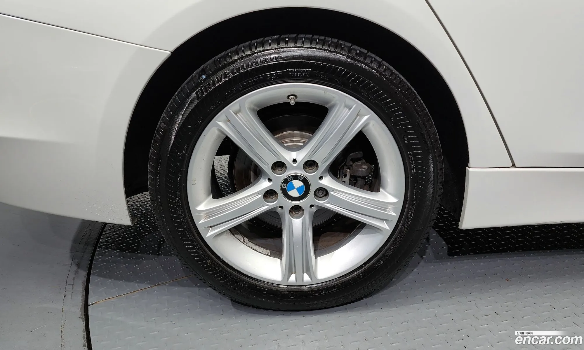 BMW 3Er Vi F3X 320I 2014 - фотография 88951
