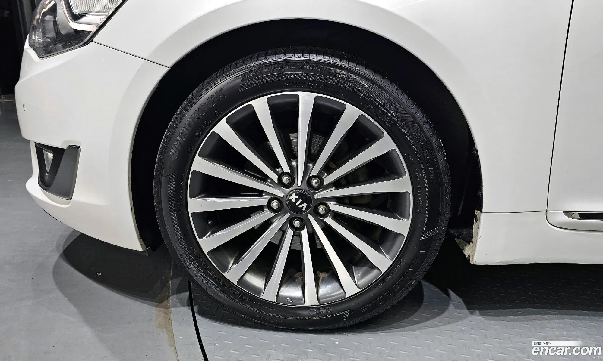 Kia K7 Vg I 24 Gdi Prestige Special 2013 - фотография 11951600