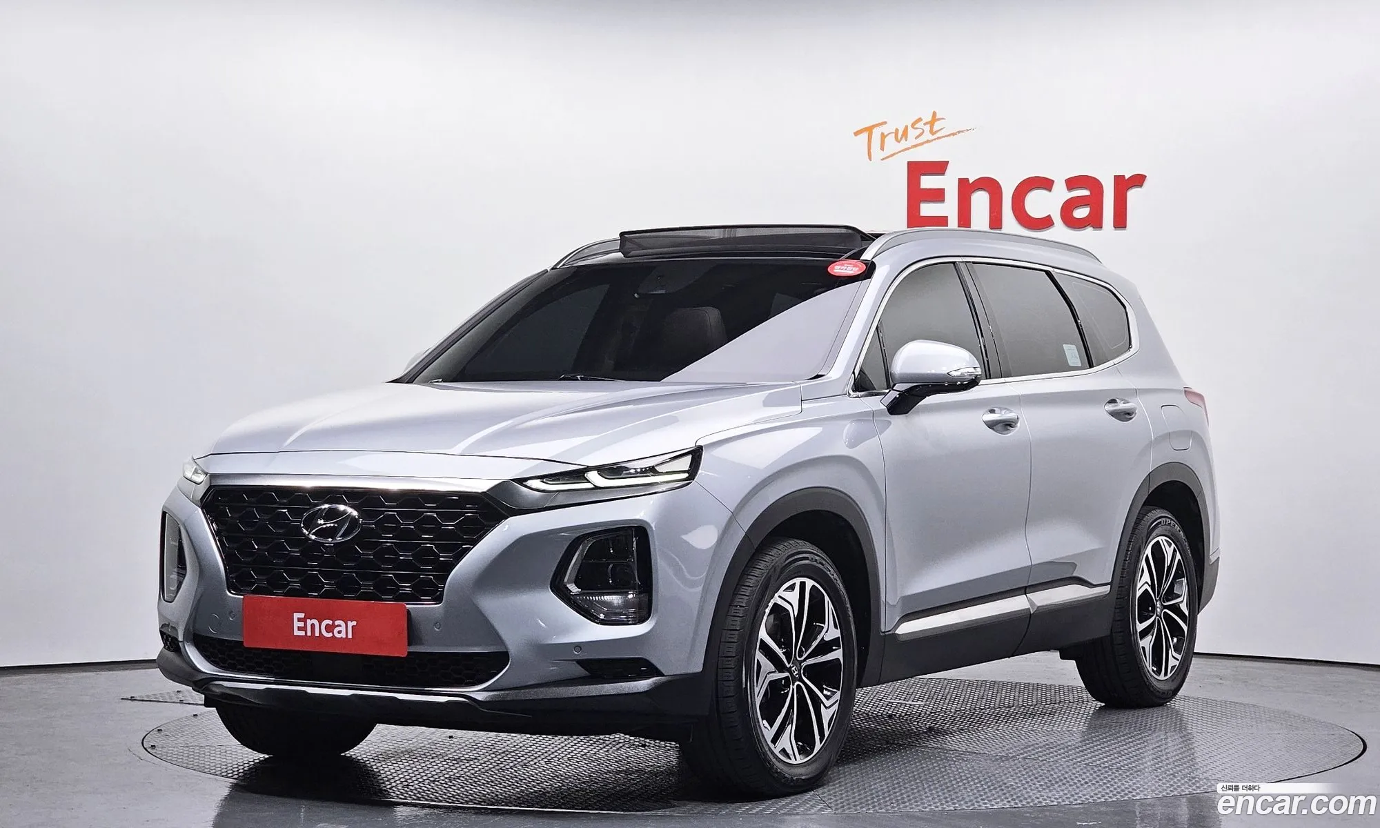 Hyundai Santa Fe Diesel 20 4Wd 2018 - фотография 18350247