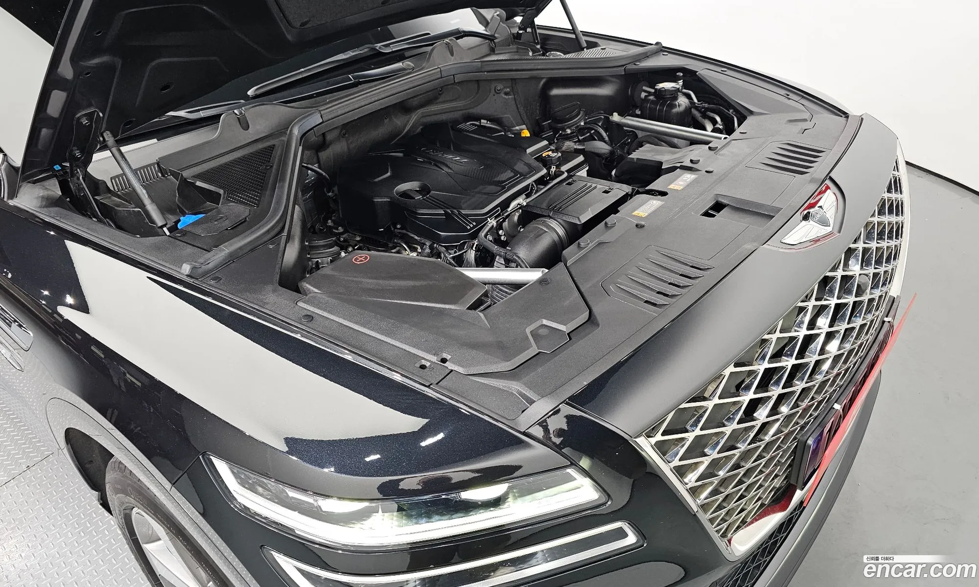 Genesis Gv80 I 25T Gasoline Awd 2022 - фотография 1033380