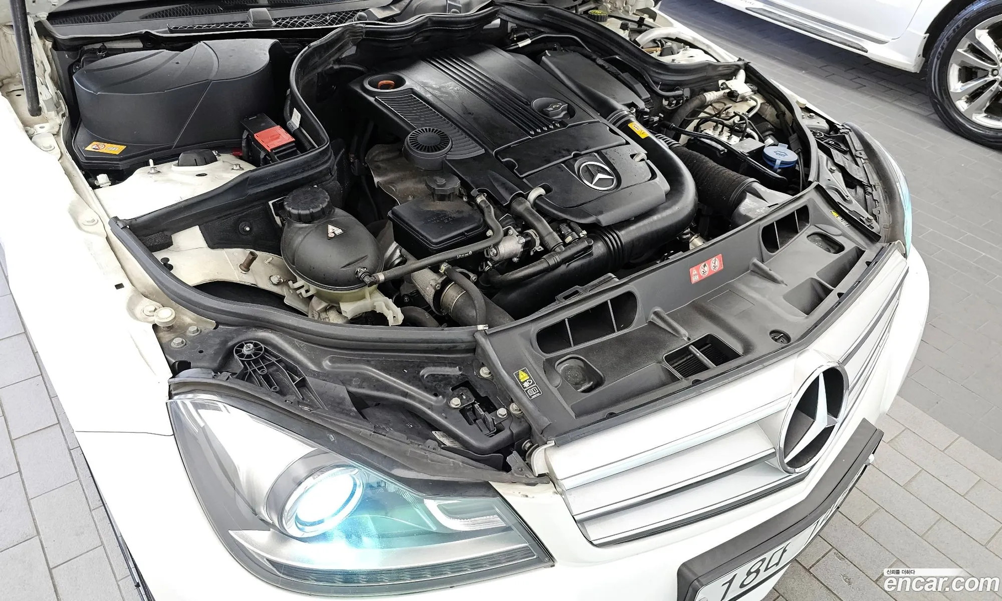 Mercedes-Benz C-Klasse Iii W204 C200 Cgi Avant-Garde Style Package 2013 - фотография 12520757