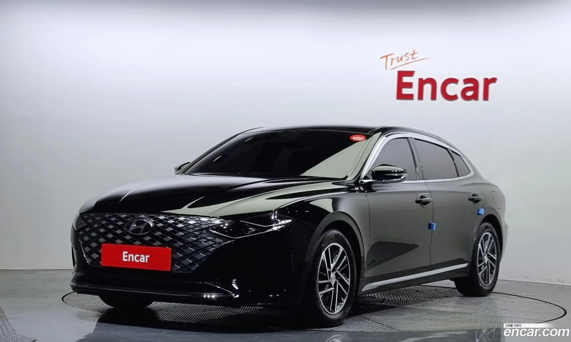 Hyundai Grandeur Vi 25 2021 - фотография 13471903