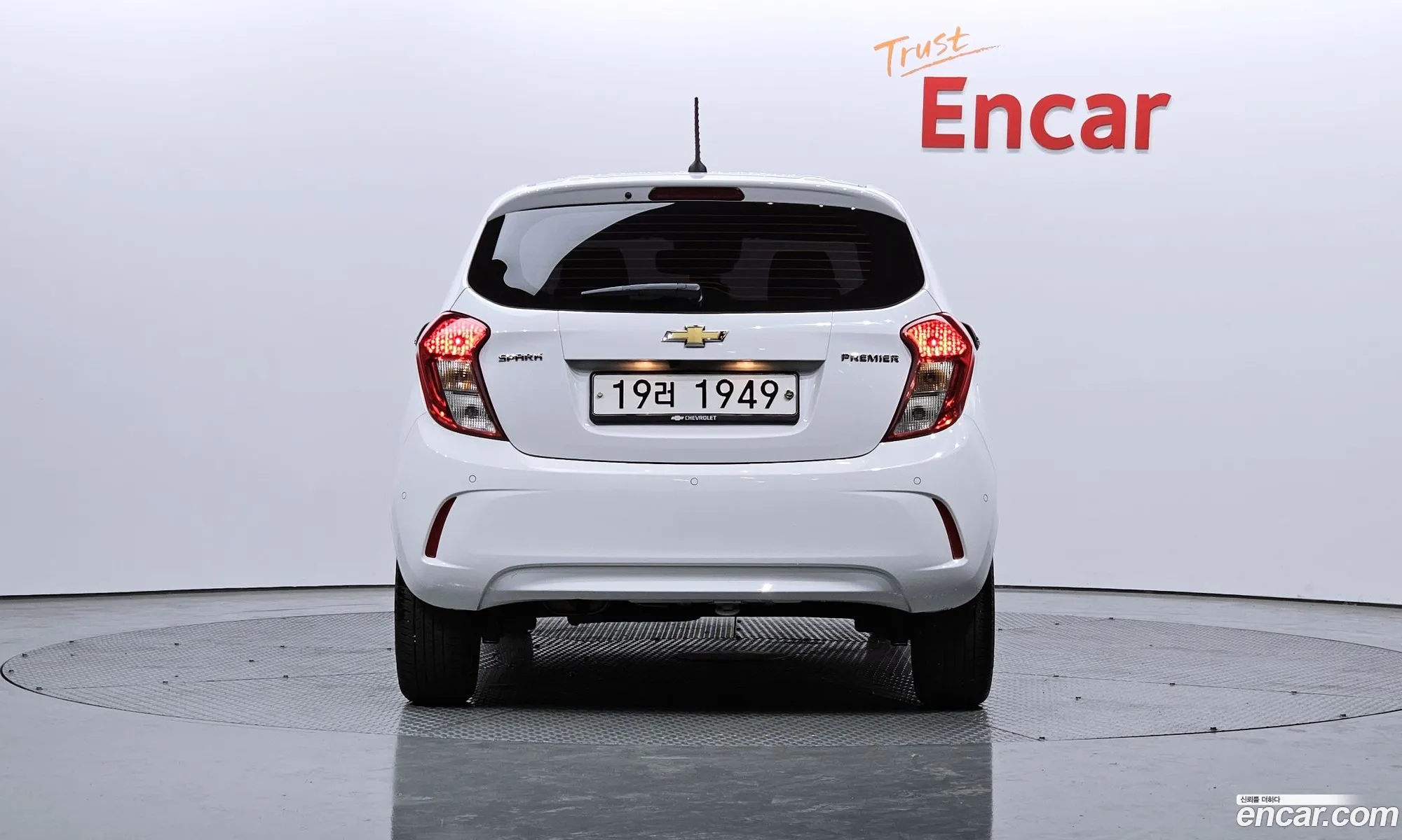 Chevrolet Spark Iv Premier 2019 - фотография 4716032