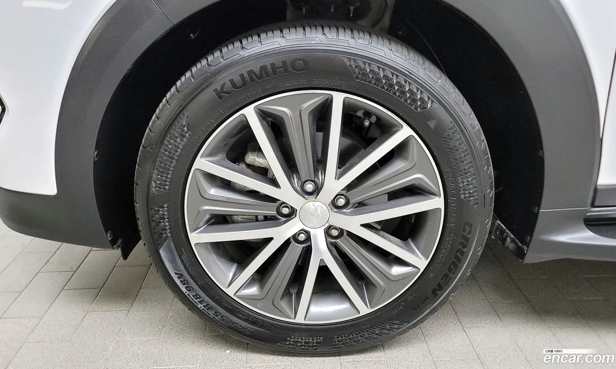 Hyundai All New Tucson Gasoline 16 Turbo 2Wd Modern Fever - фотография 11850203