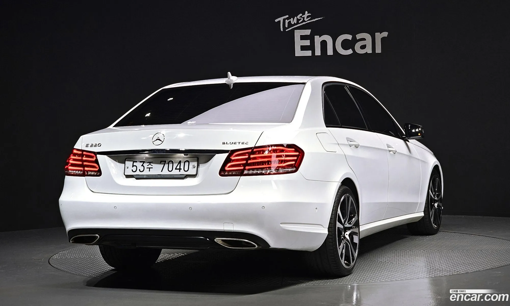 Mercedes-Benz E-Klasse Iv W212 S212 C207 E220 Bluetec Avant Garde Sports 2015 - фотография 12388908