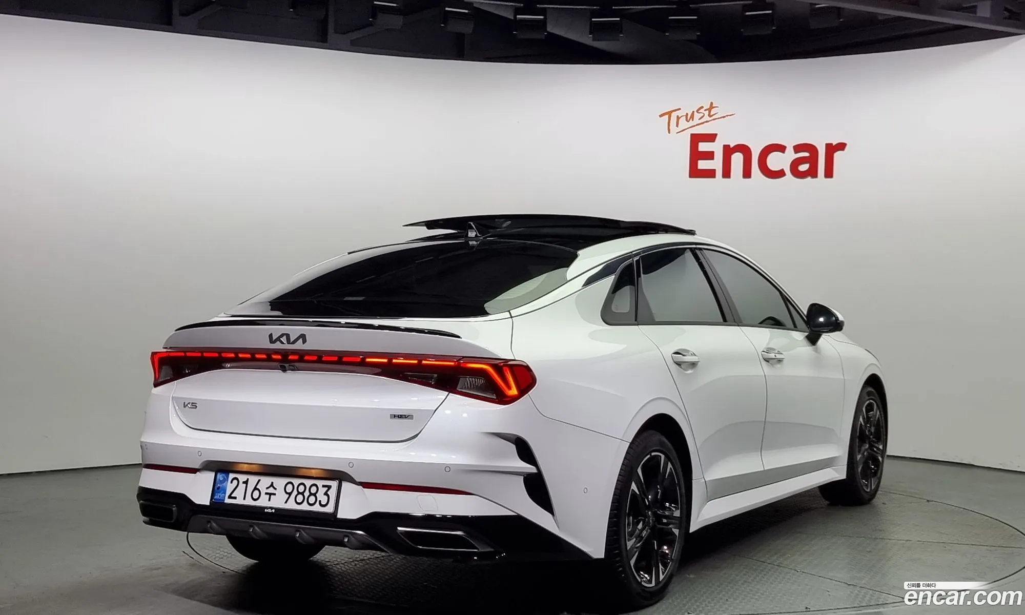 Kia K5 Signature 2023 - фотография 11810491