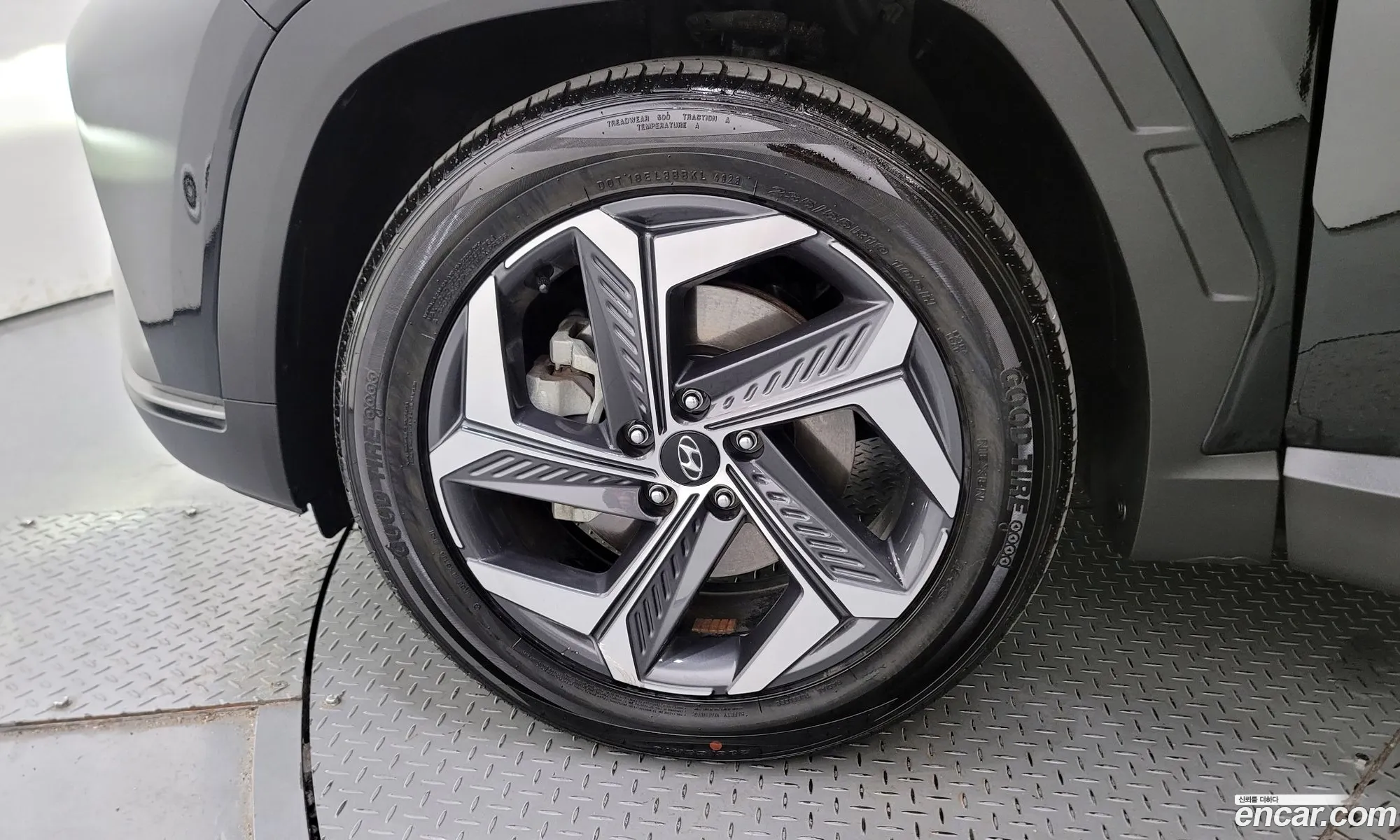 Hyundai Tucson Nx4 Gasoline 16 Turbo 2Wd Premium - фотография 11329391