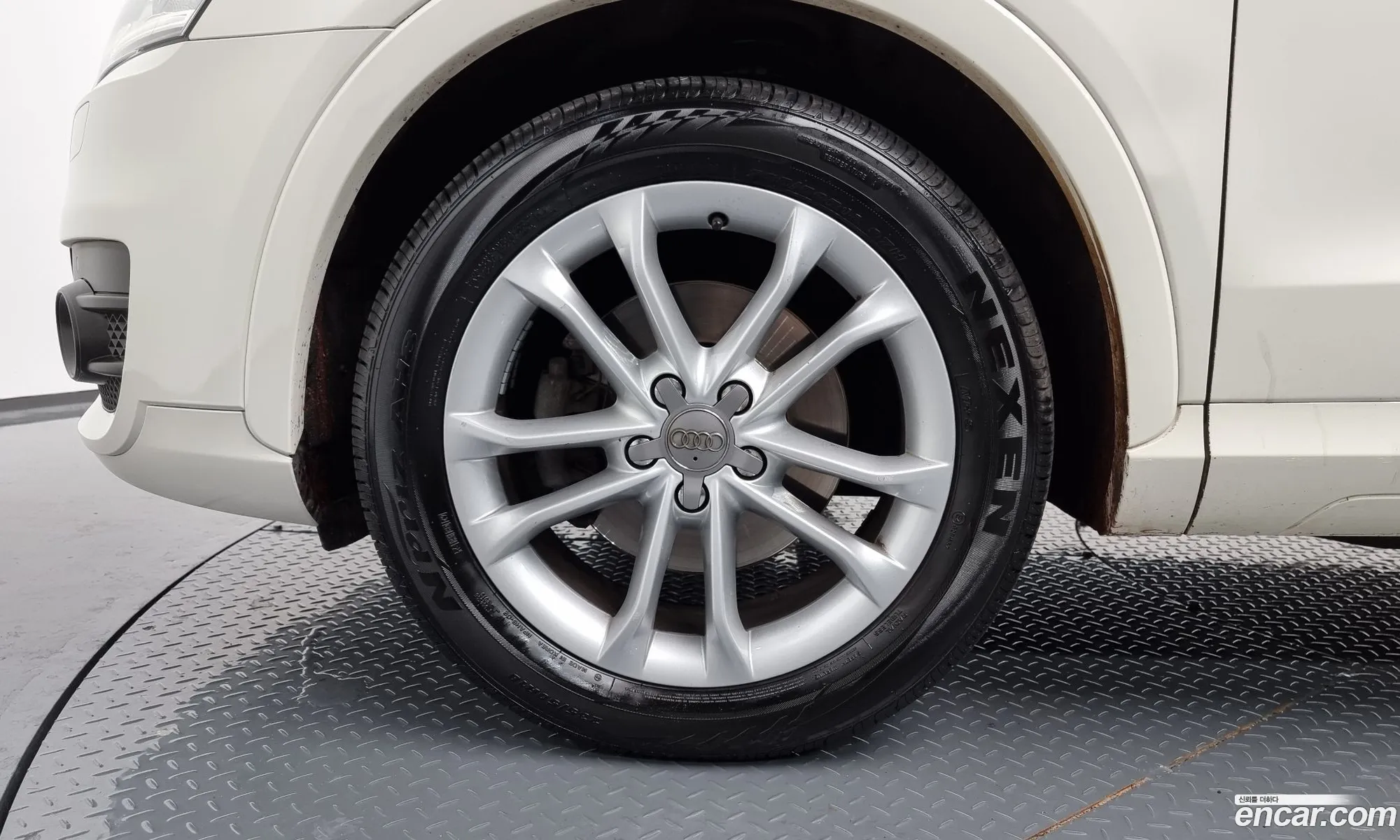 Audi Q3 I 8U 20 Tdi Quattro Dynamic 2014 - фотография 4683970