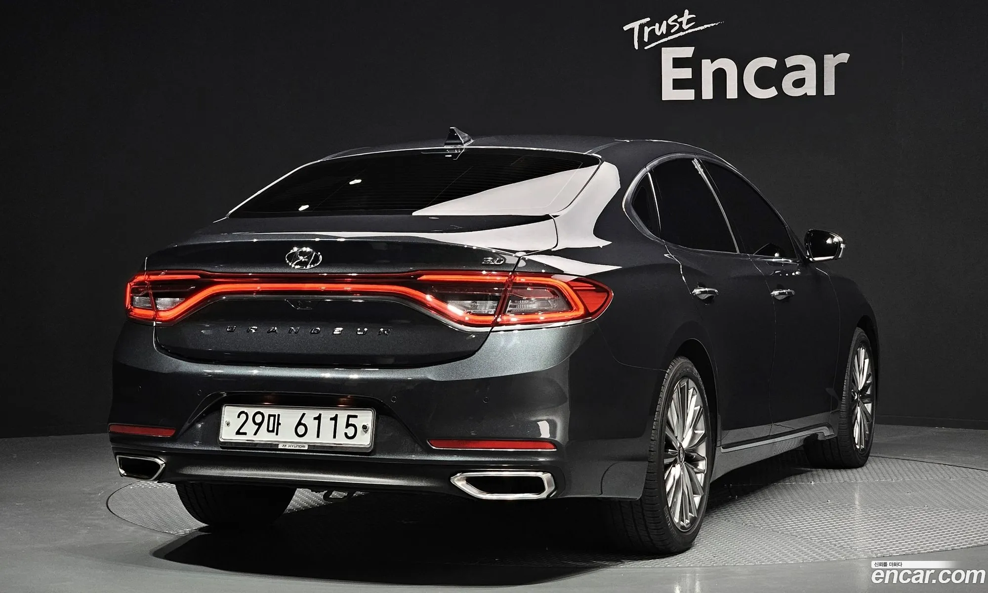 Hyundai Grandeur 30 Exclusive 2017 - фотография 12351072