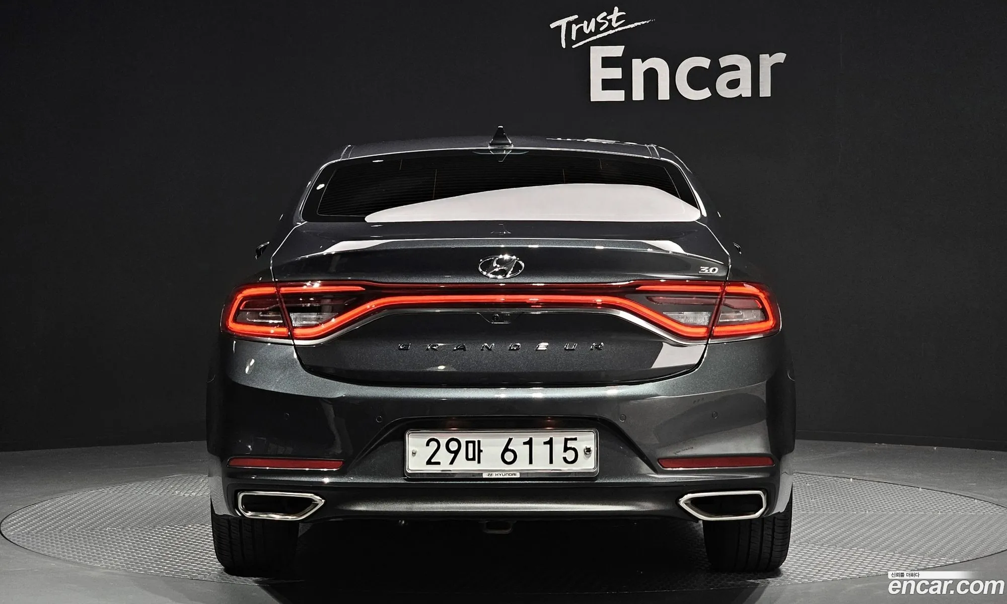 Hyundai Grandeur 30 Exclusive 2017 - фотография 12351074