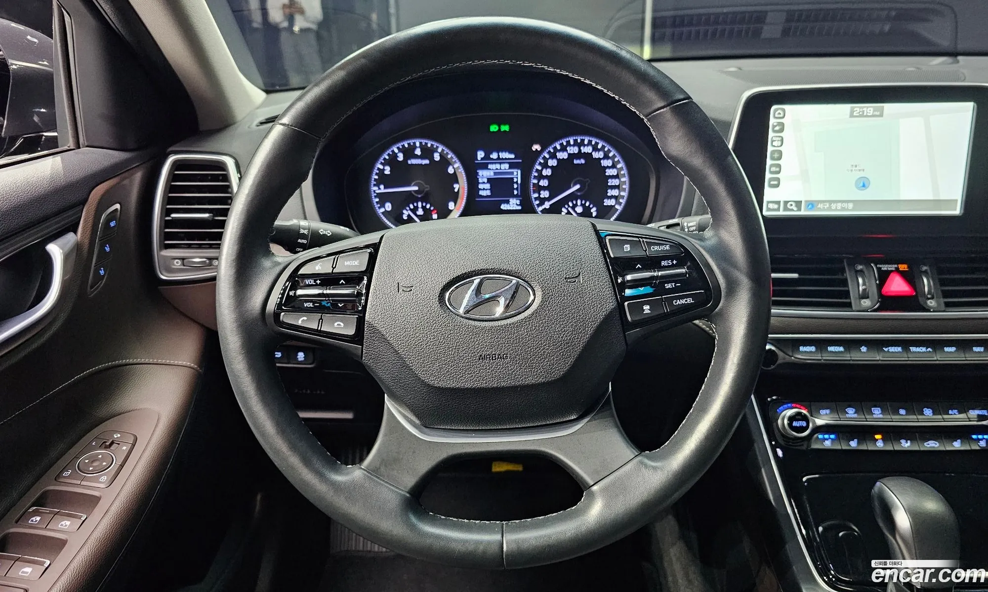 Hyundai Grandeur 30 Exclusive 2017 - фотография 12351075