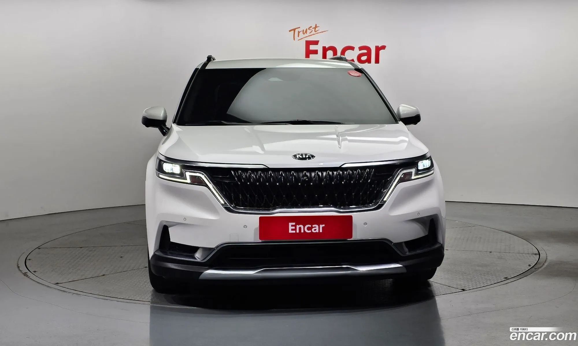 Kia Carnival 9-Seater Noblesse 2021 - фотография 19021171