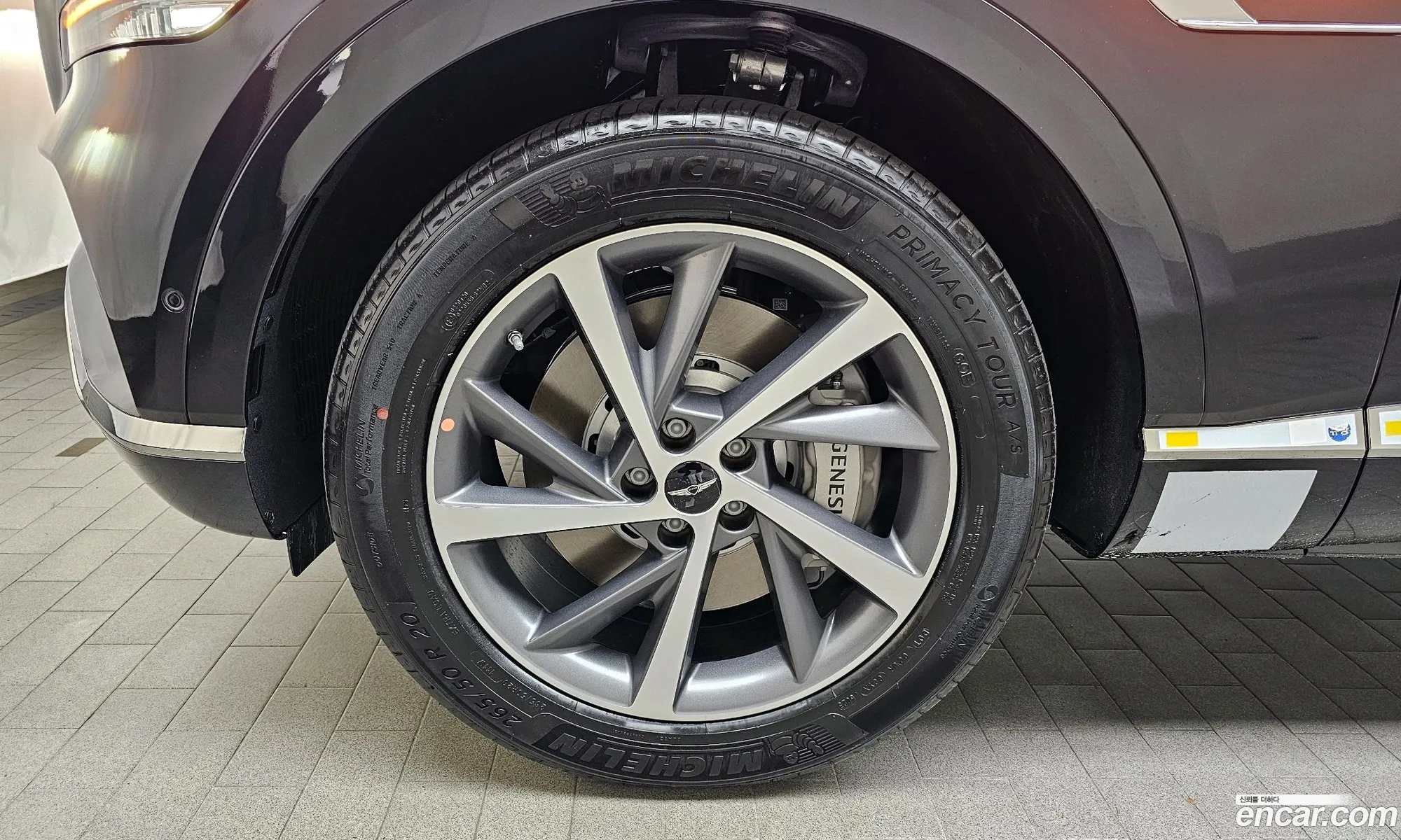 Genesis Gv80 25T Gasoline Awd 2024 - фотография 11827477