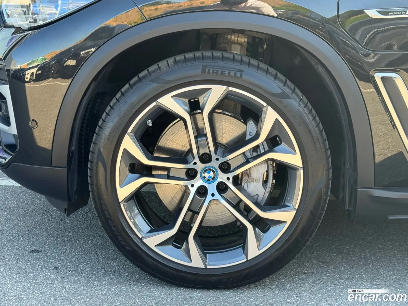 BMW X5 xDrive 45E Xline 2023 - фотография 15100974