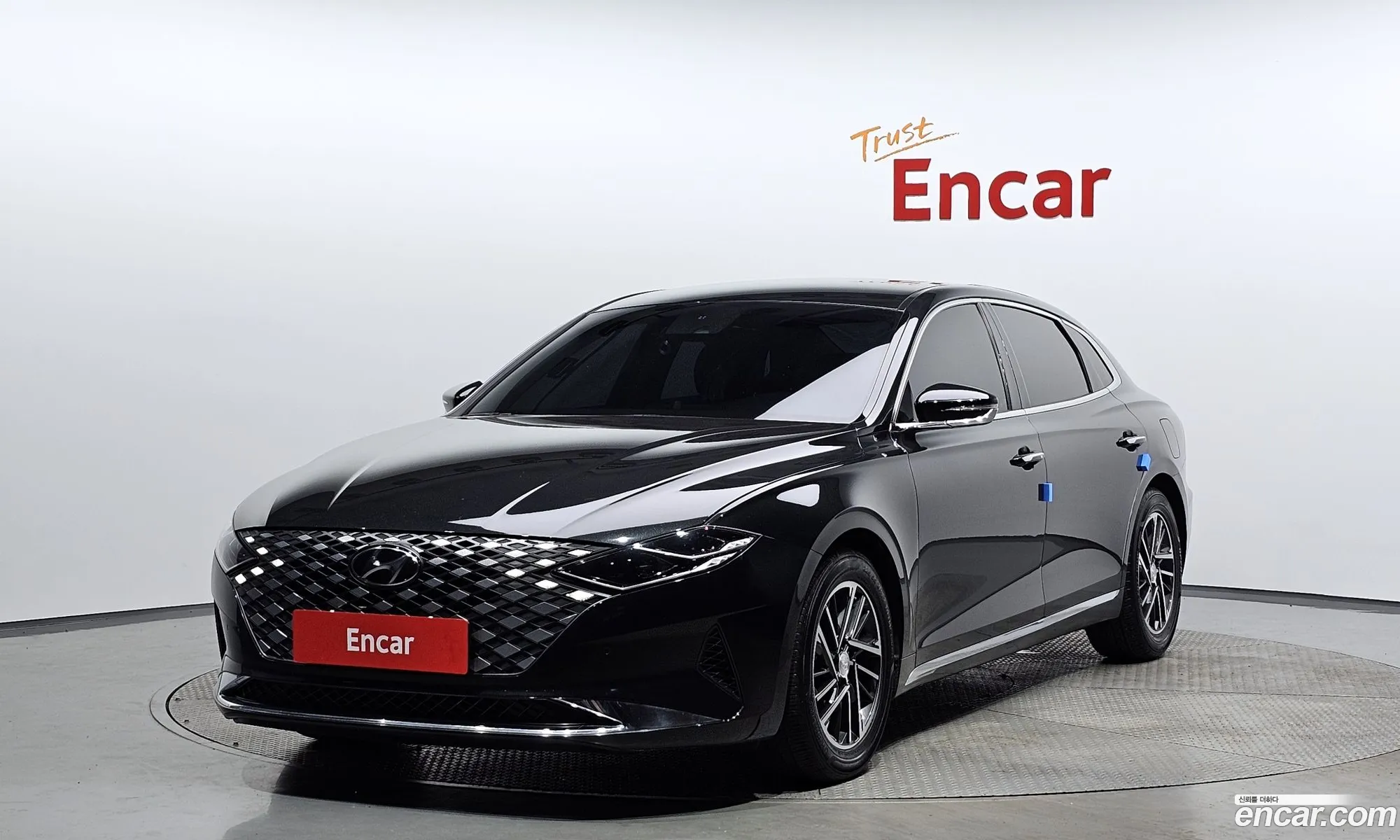 Hyundai Grandeur Vi 25 2020 - фотография 11937679