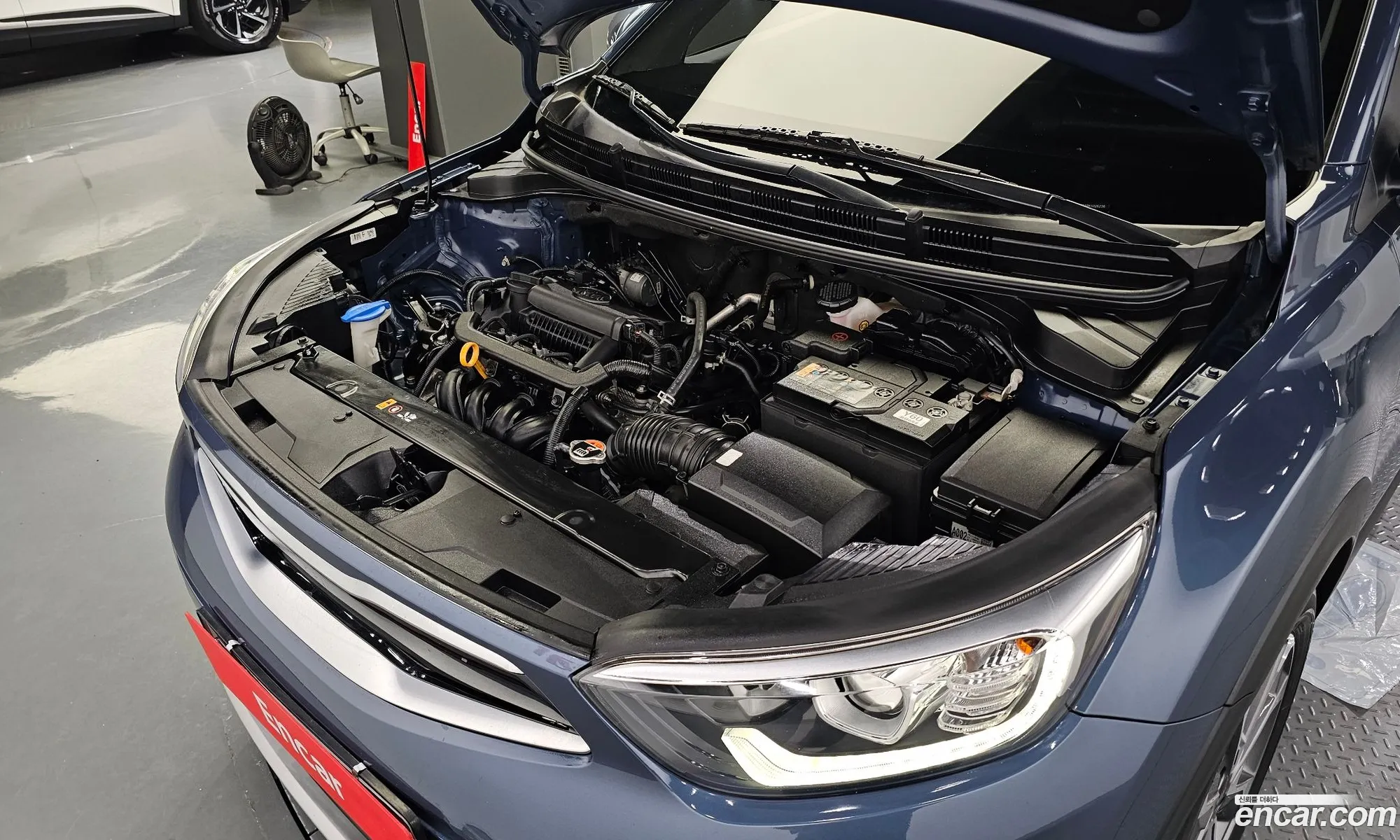 Kia Stonic Stonic 14 2019 - фотография 11744352