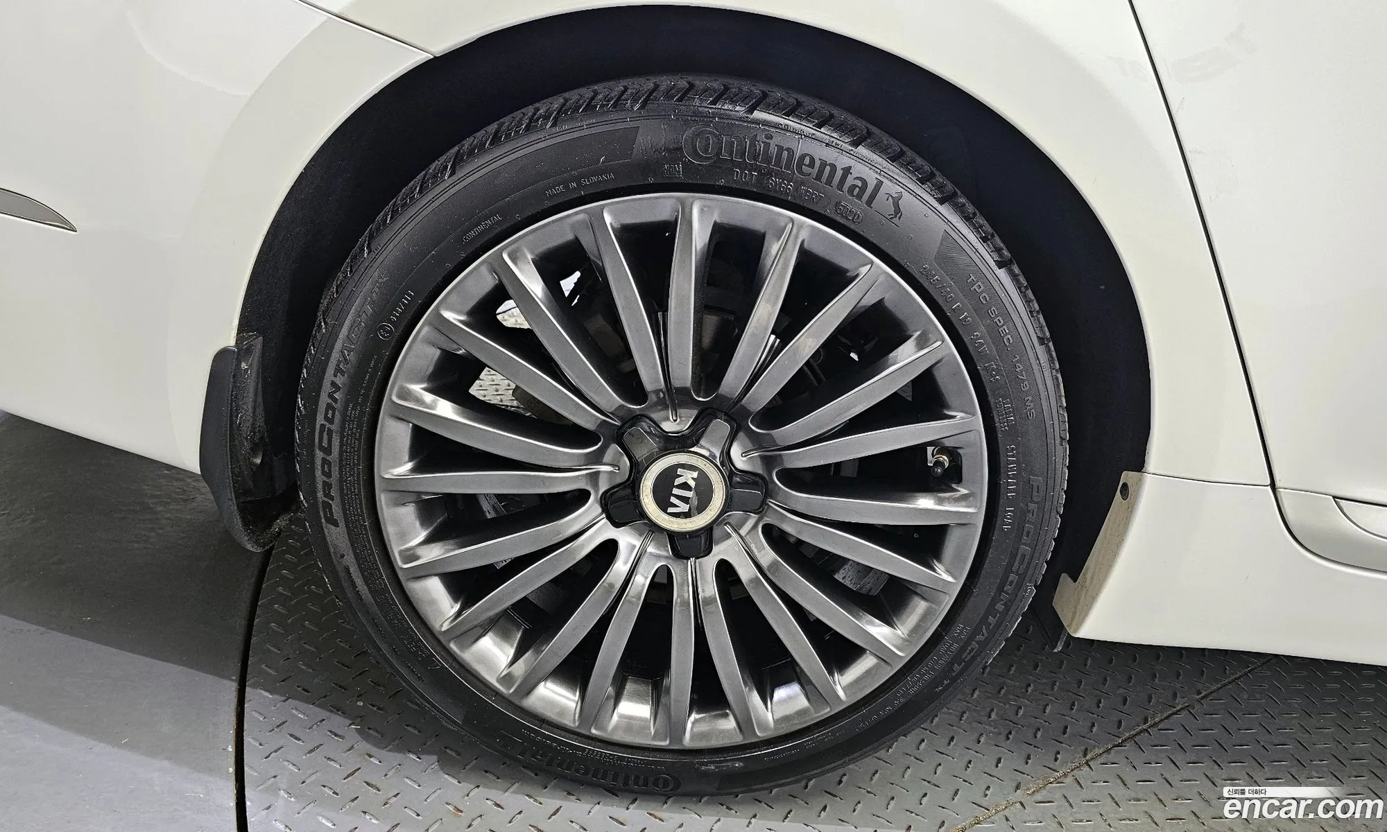 Kia K7 Vg Ii Lpi 30 Prestige 2016 - фотография 16087016