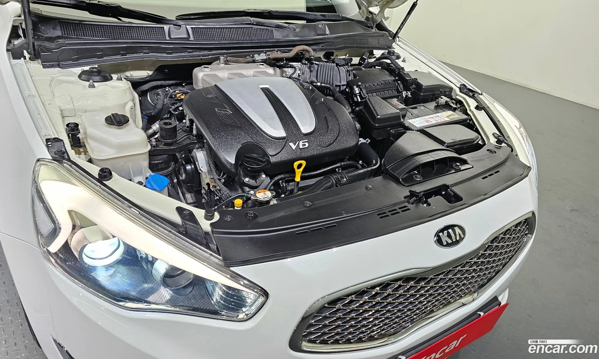 Kia K7 Vg Ii Lpi 30 Prestige 2016 - фотография 16087017