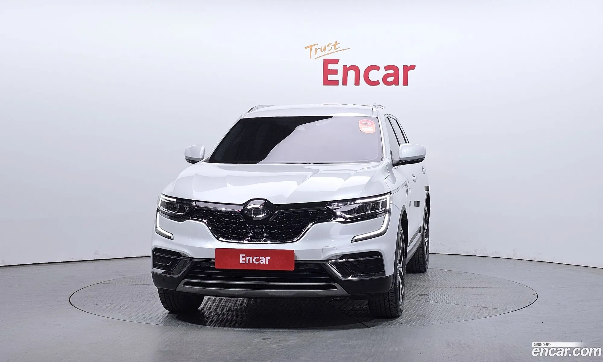 Renault Samsung Qm6 20 Lpe Re Signature 2Wd 2023 - фотография 3310203