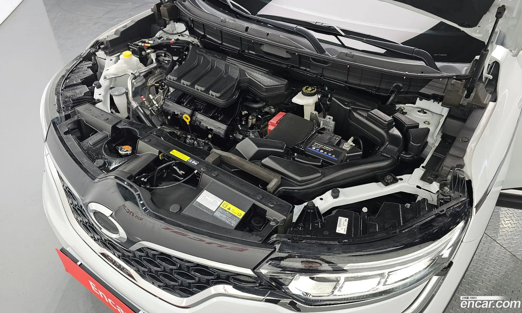 Renault Samsung Qm6 20 Lpe Re Signature 2Wd 2023 - фотография 3310206
